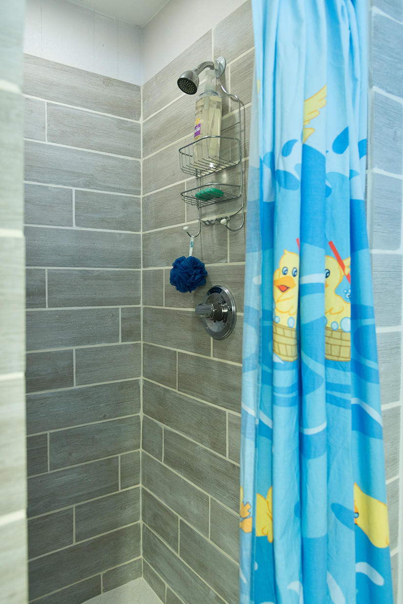 ROCKY BAYOU COUNTRY CLUB ESTATES 1 - Residential