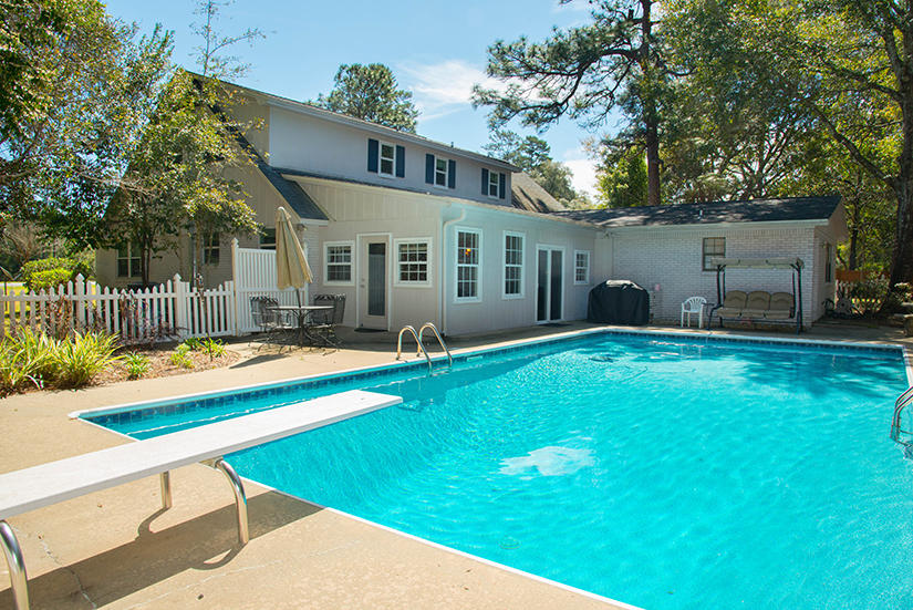 ROCKY BAYOU COUNTRY CLUB ESTATES 1 - Residential