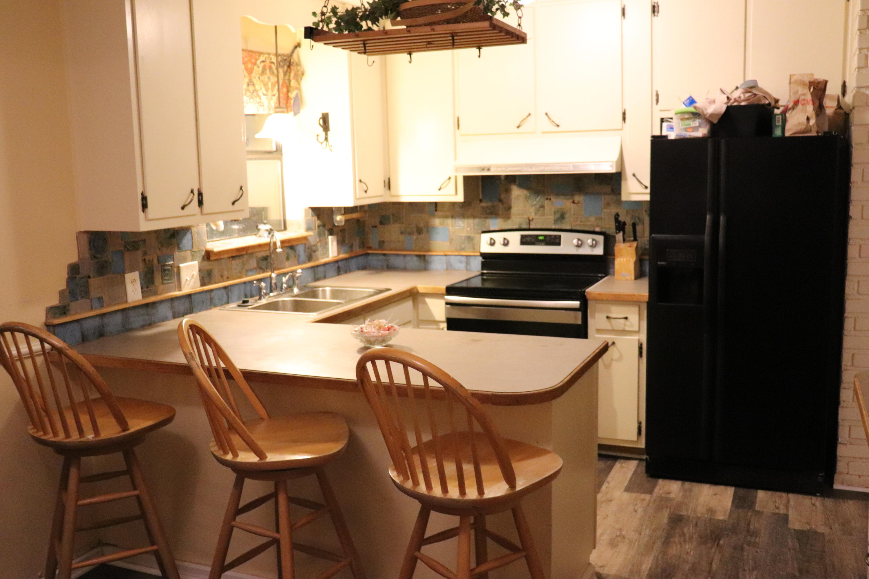 MIRAMAR ESTATES 1ST ADD LOT 12 BLK C - Residential