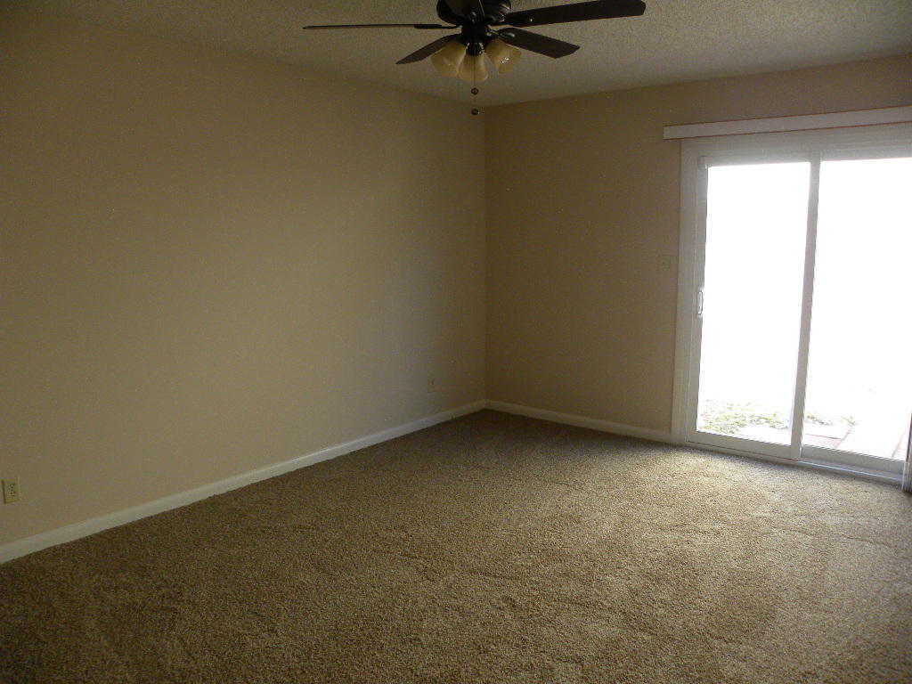 HIDDEN TRAILS PH 1 - Residential