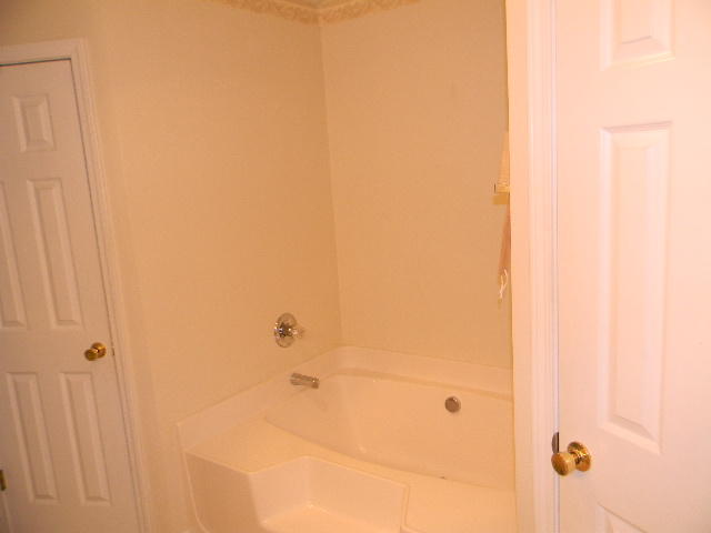 NORTHVIEW ESTATES 7TH ADDN - Residential