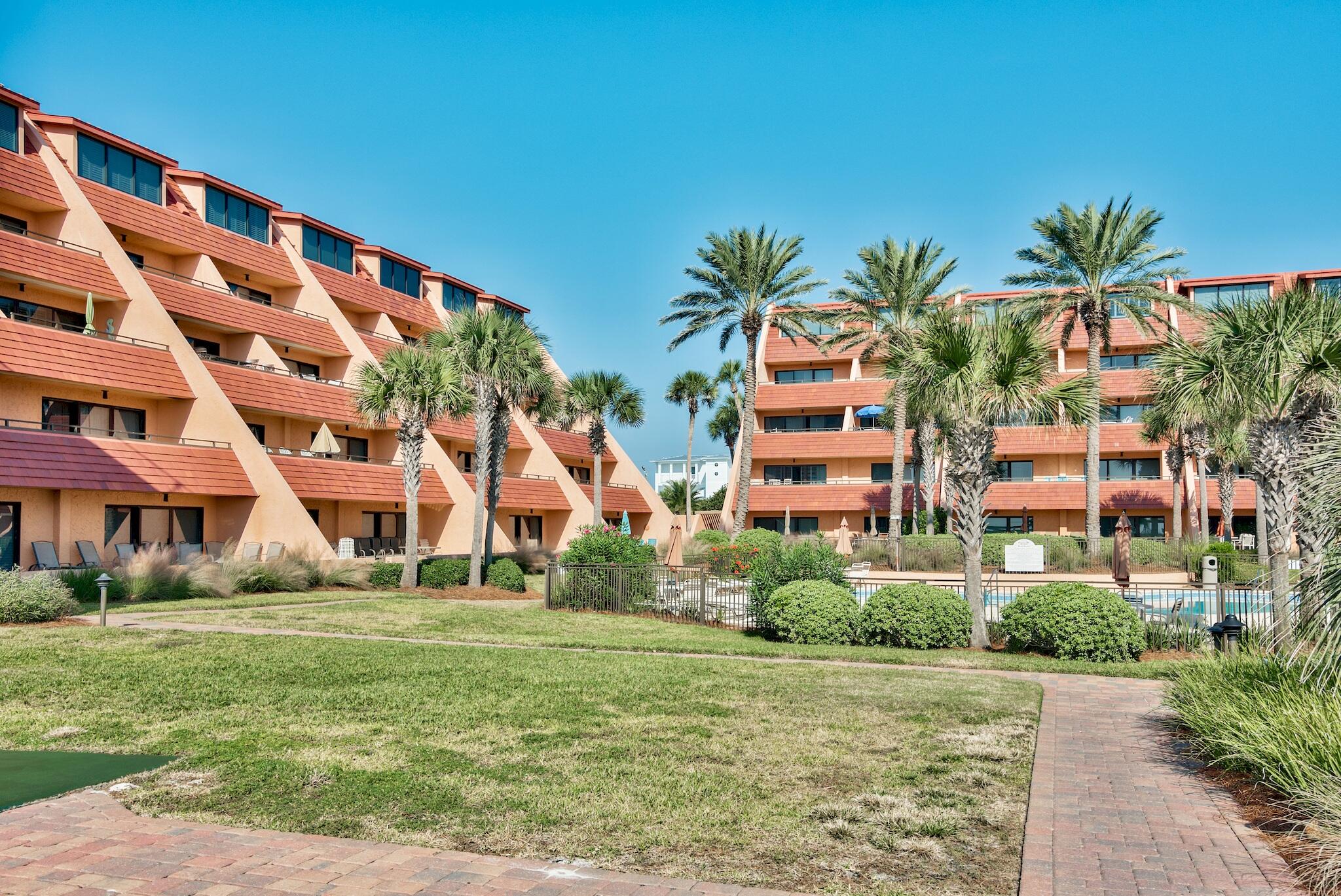 AEGEAN CONDO - Residential