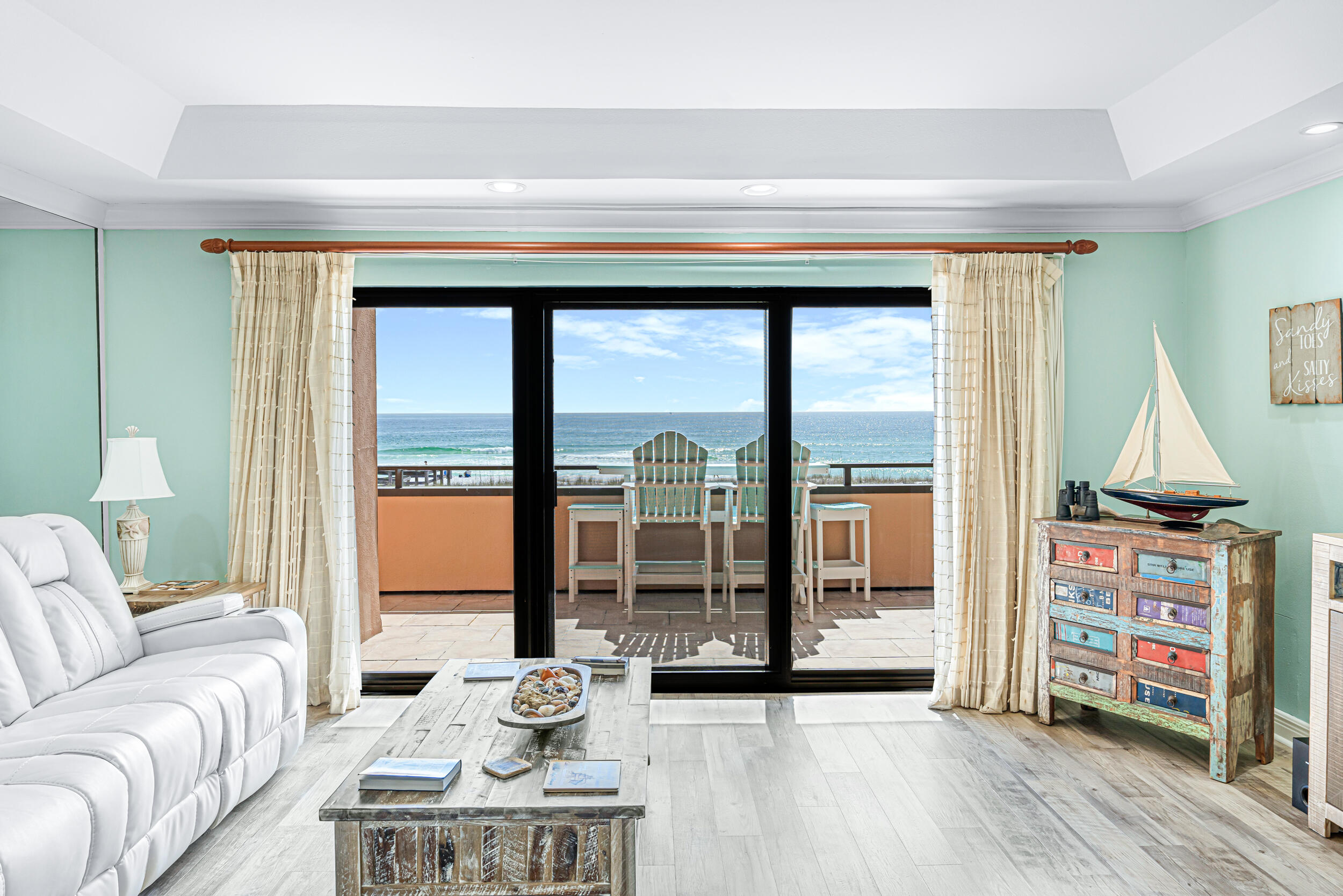 AEGEAN CONDO - Residential