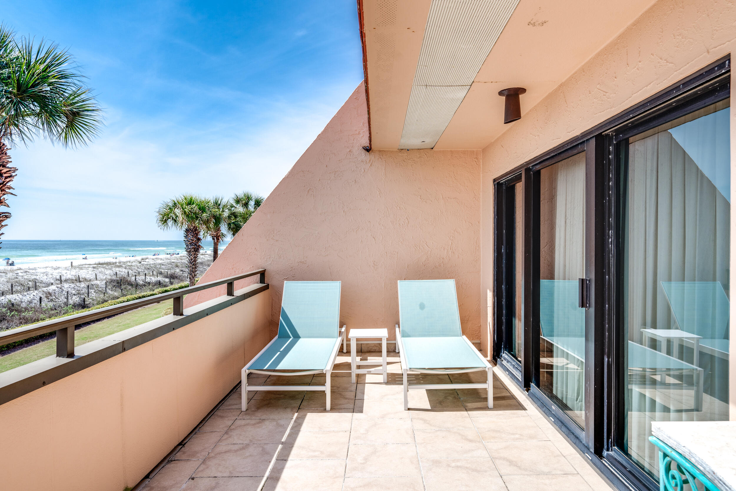 AEGEAN CONDO - Residential