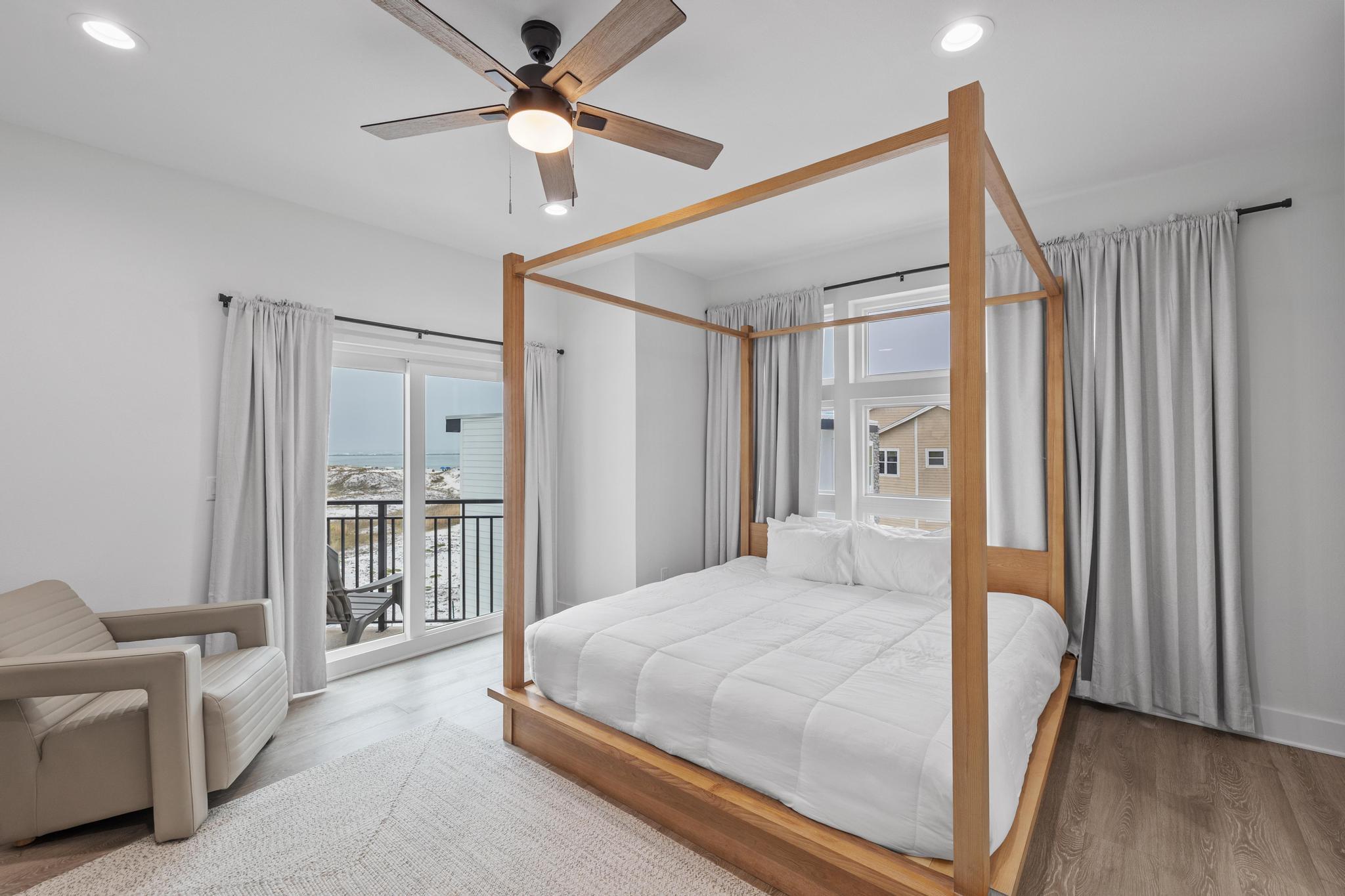 HOLIDAY ISLE - Residential