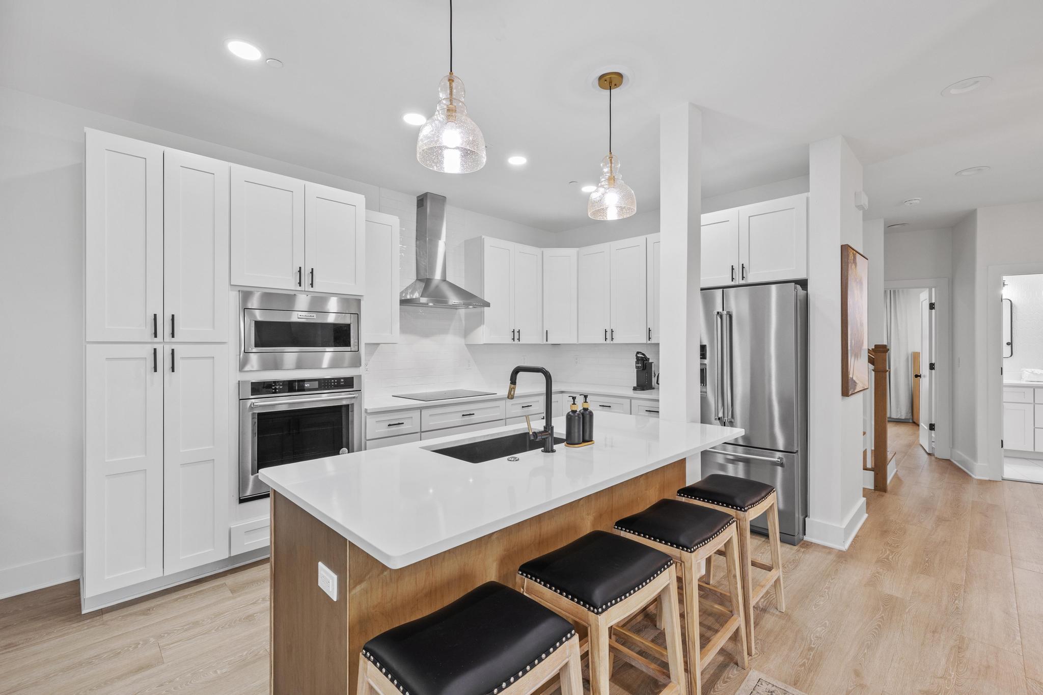 HOLIDAY ISLE - Residential