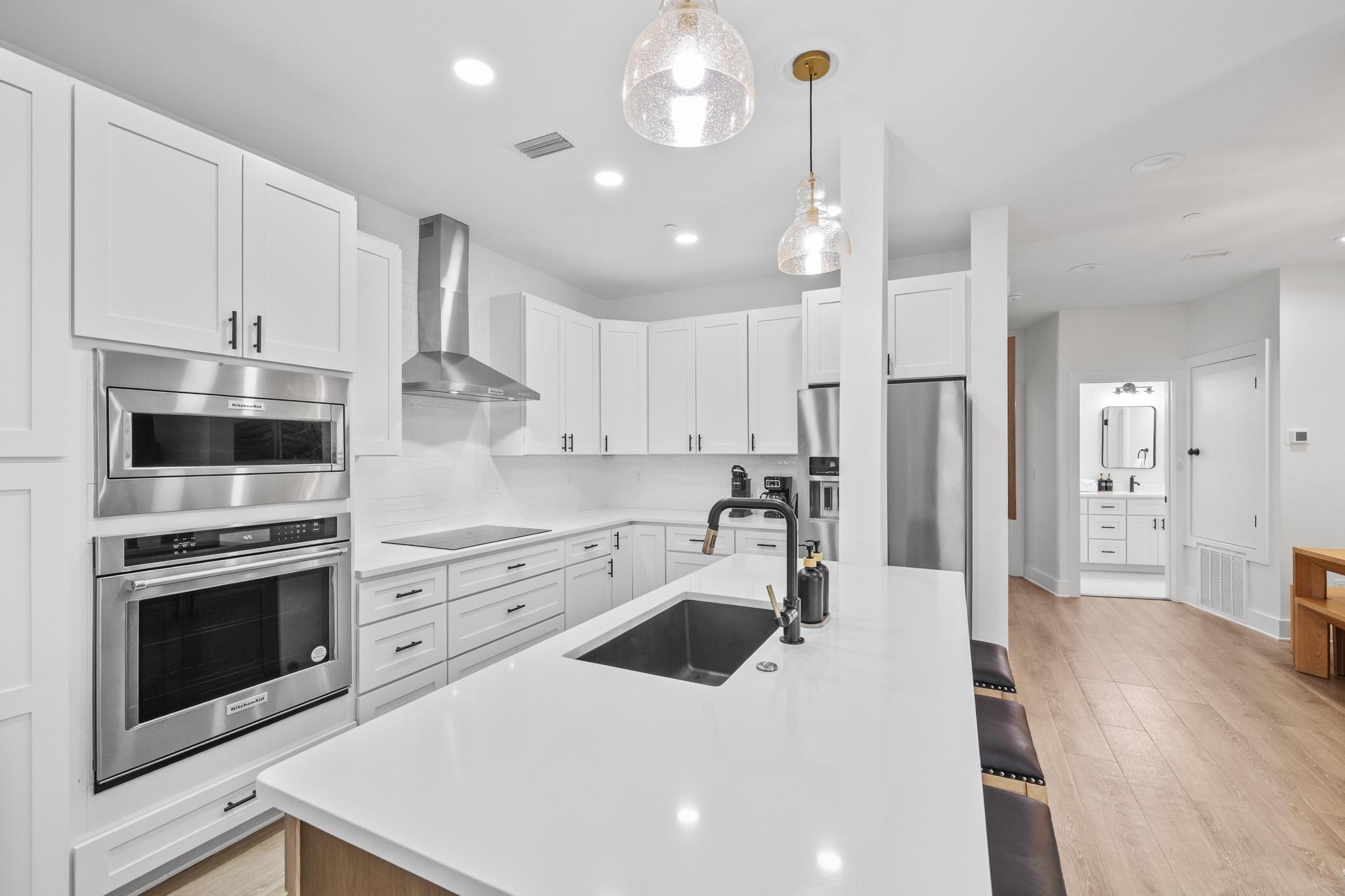 HOLIDAY ISLE - Residential