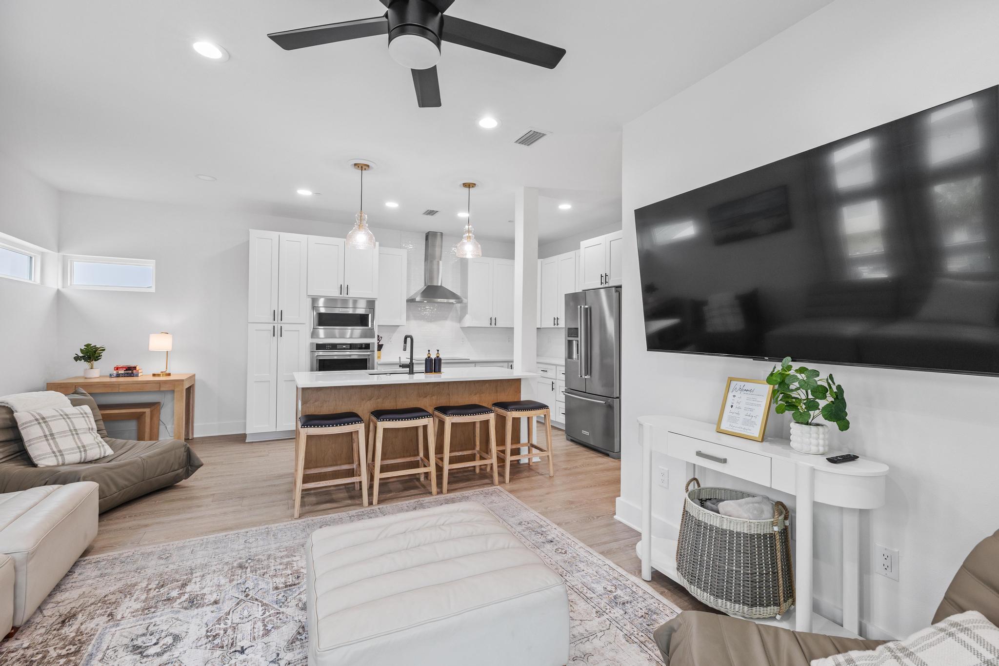 HOLIDAY ISLE - Residential