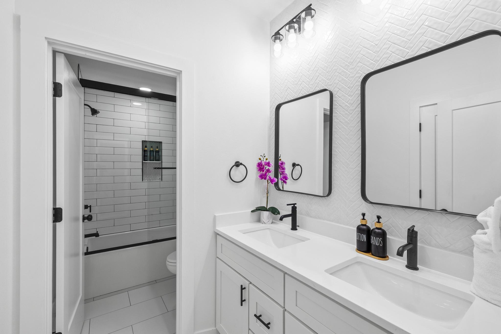 HOLIDAY ISLE - Residential