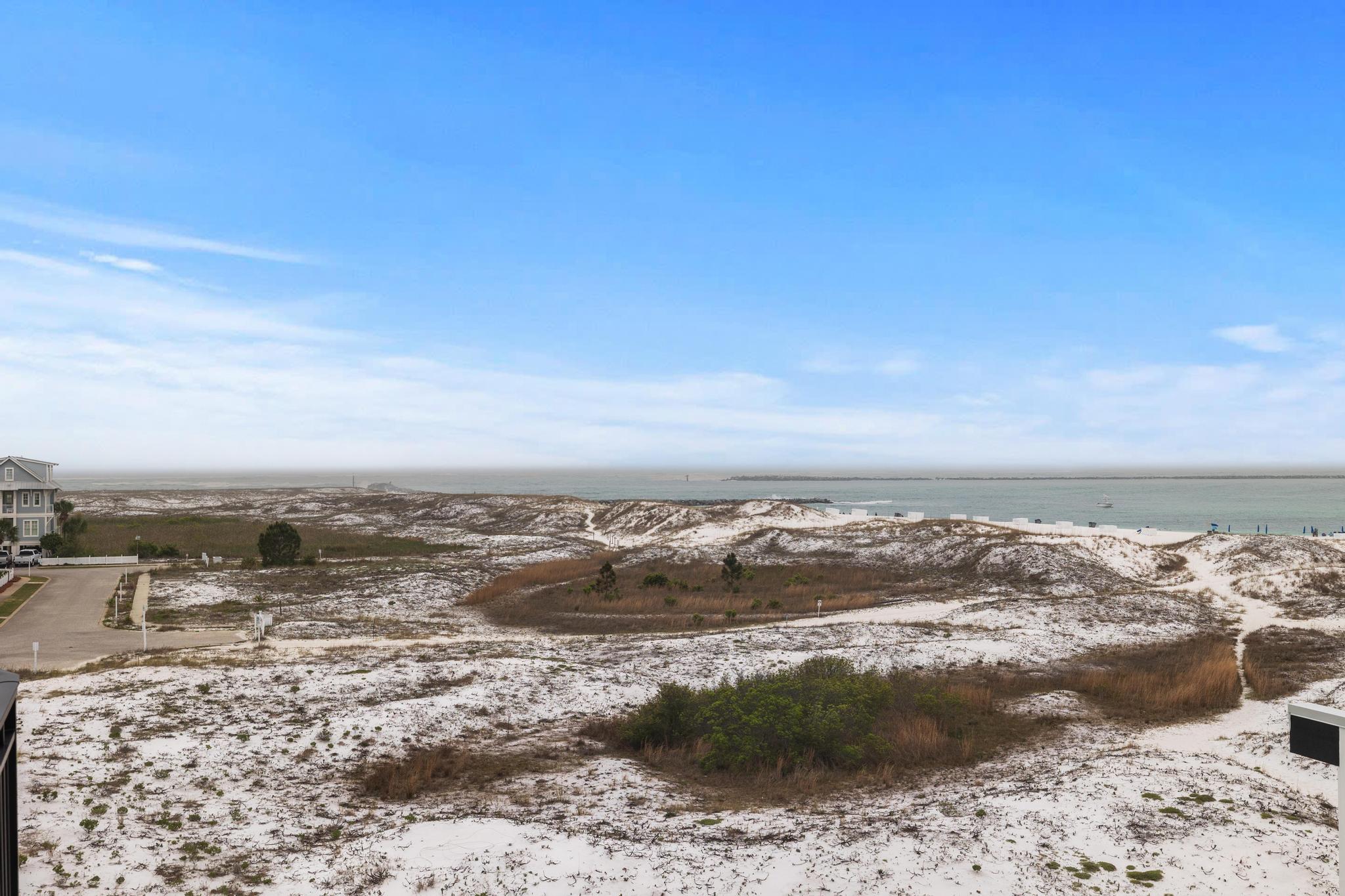 HOLIDAY ISLE - Residential