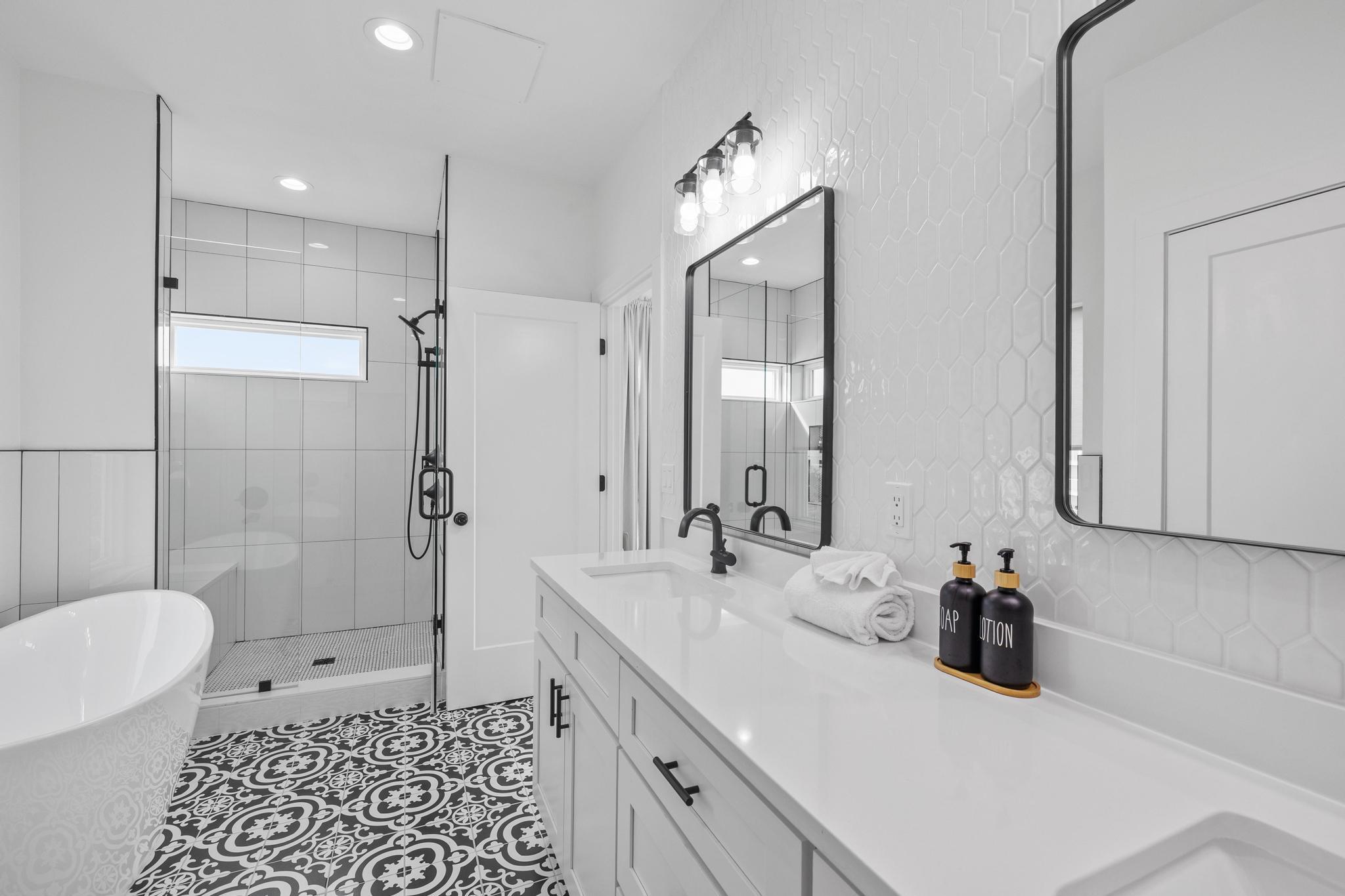 HOLIDAY ISLE - Residential