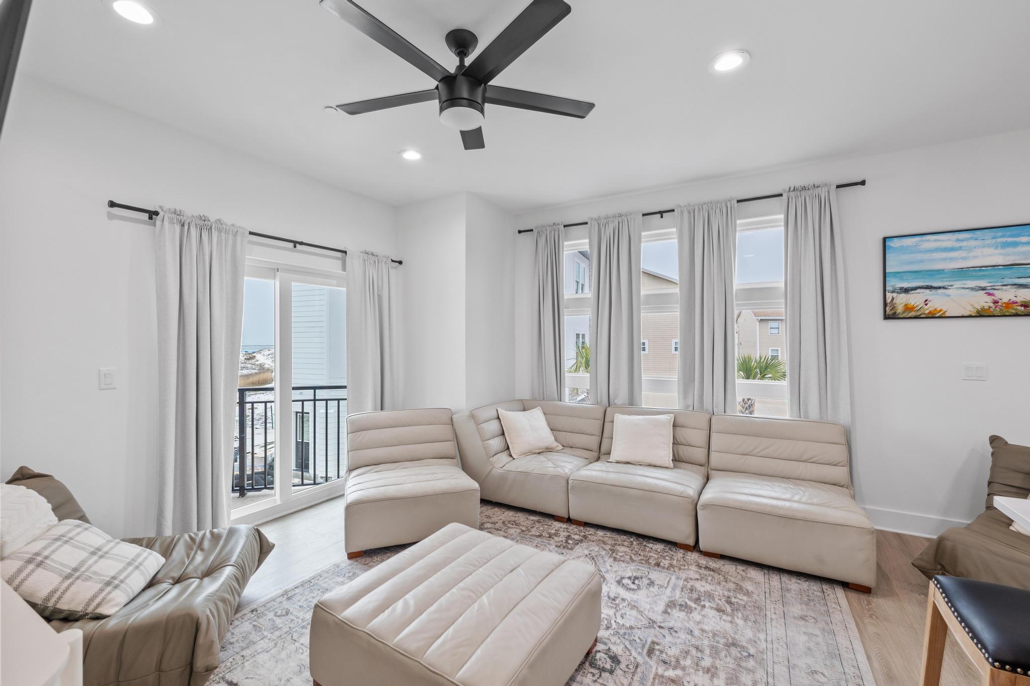 HOLIDAY ISLE - Residential