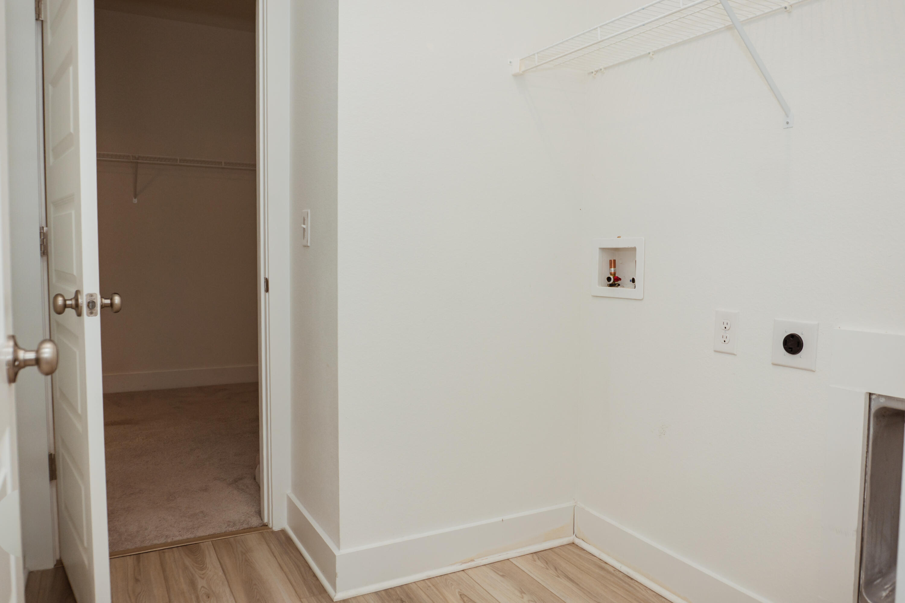 Magnolia Creeks - Residential Lease