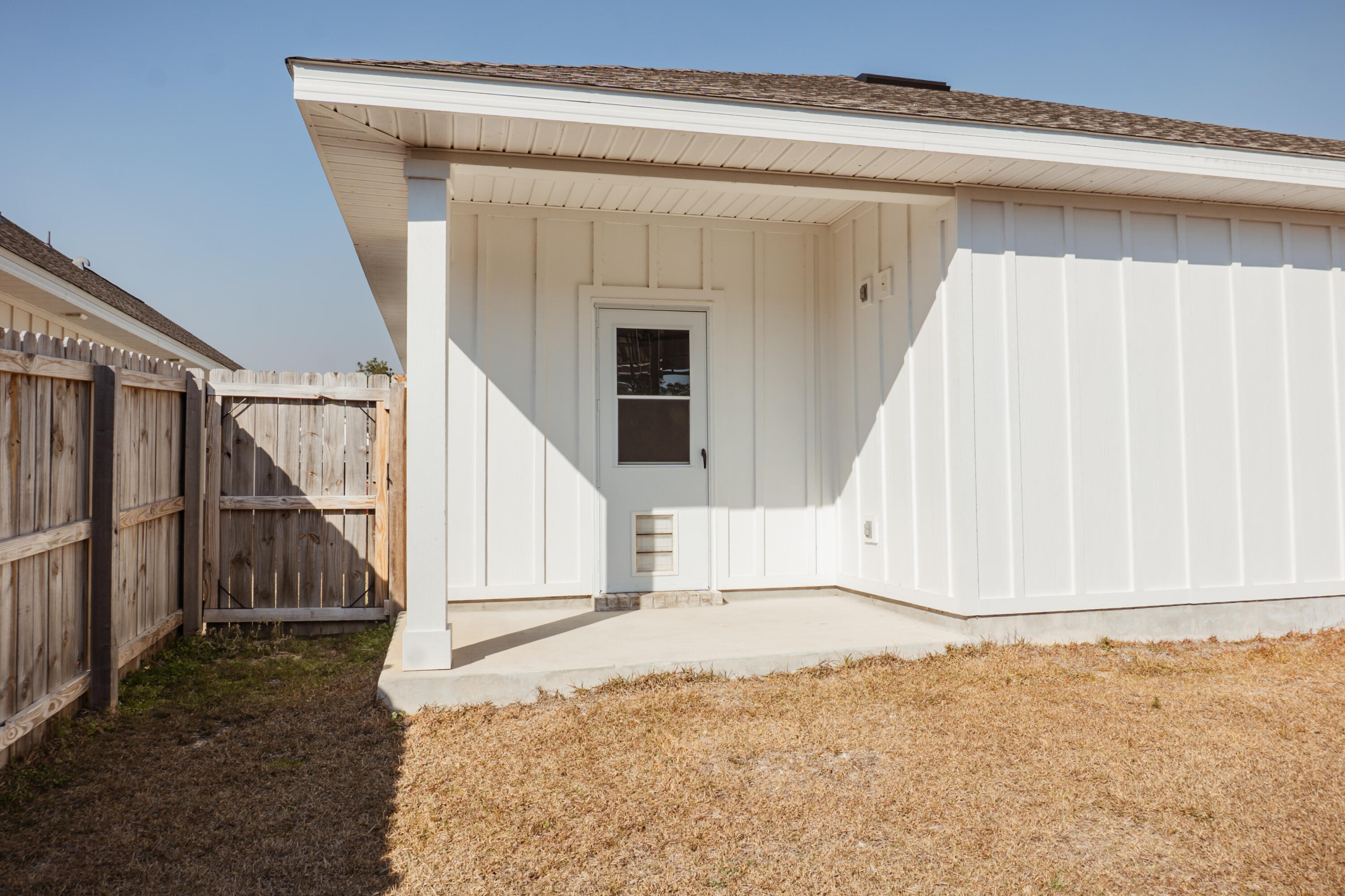 Magnolia Creeks - Residential Lease