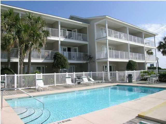 SUMMERSPELL CONDO - Residential