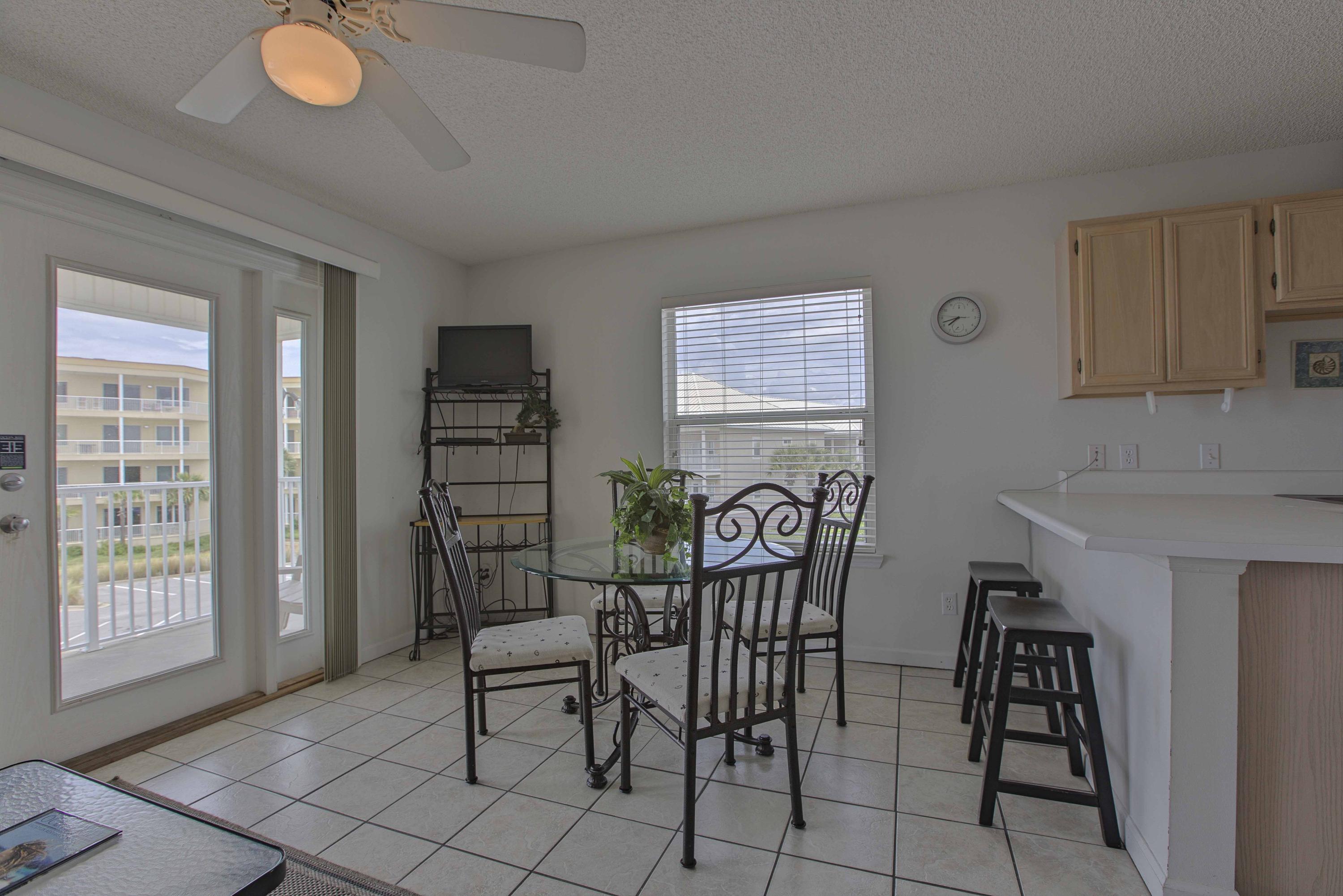 SUMMERSPELL CONDO - Residential