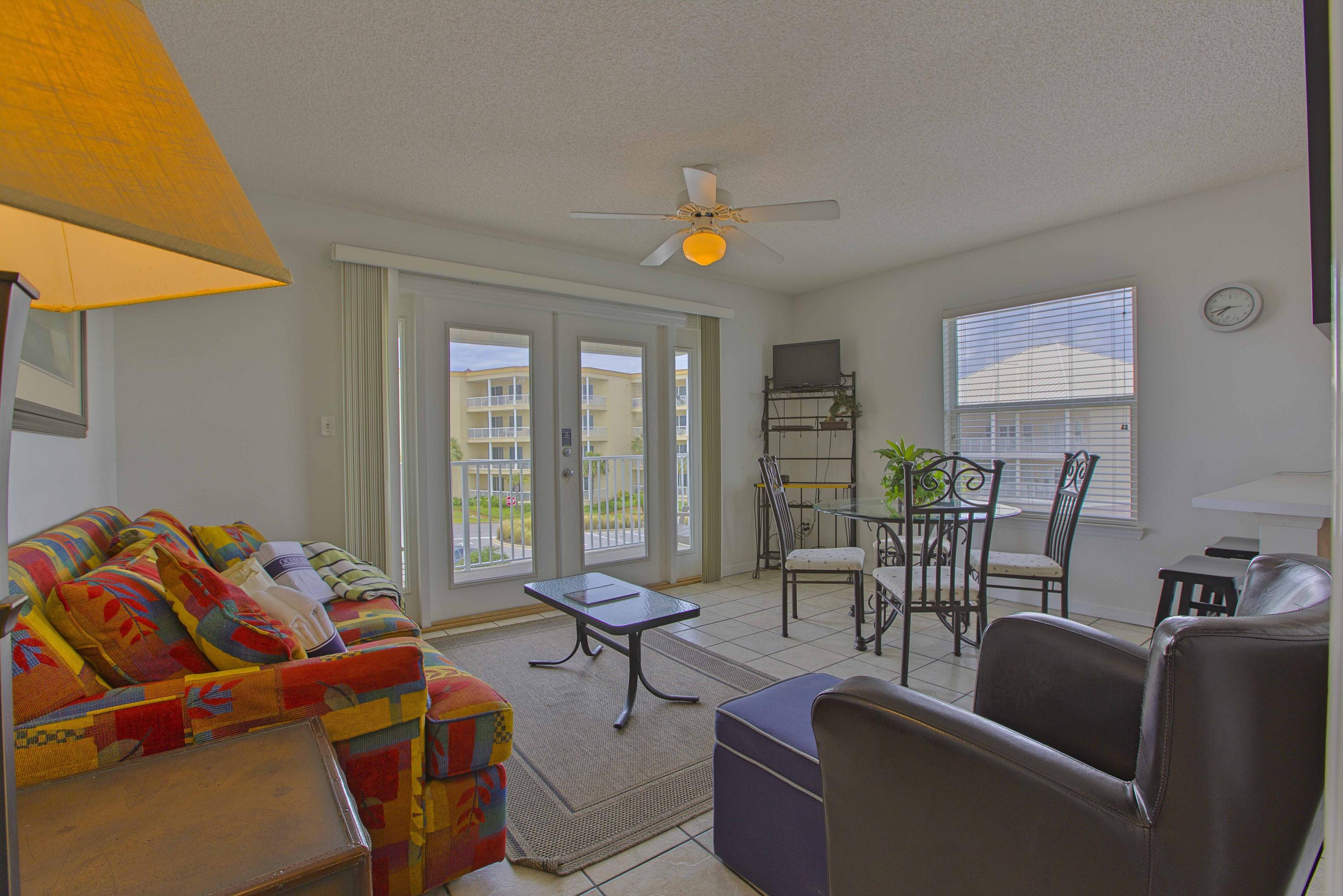 SUMMERSPELL CONDO - Residential