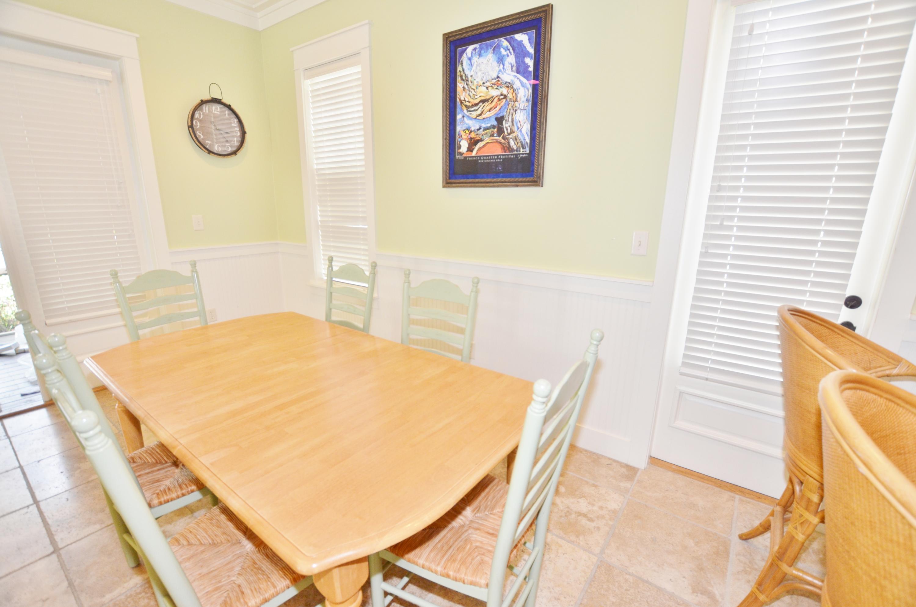 BUNGALOS AT SANDESTIN - Residential Lease