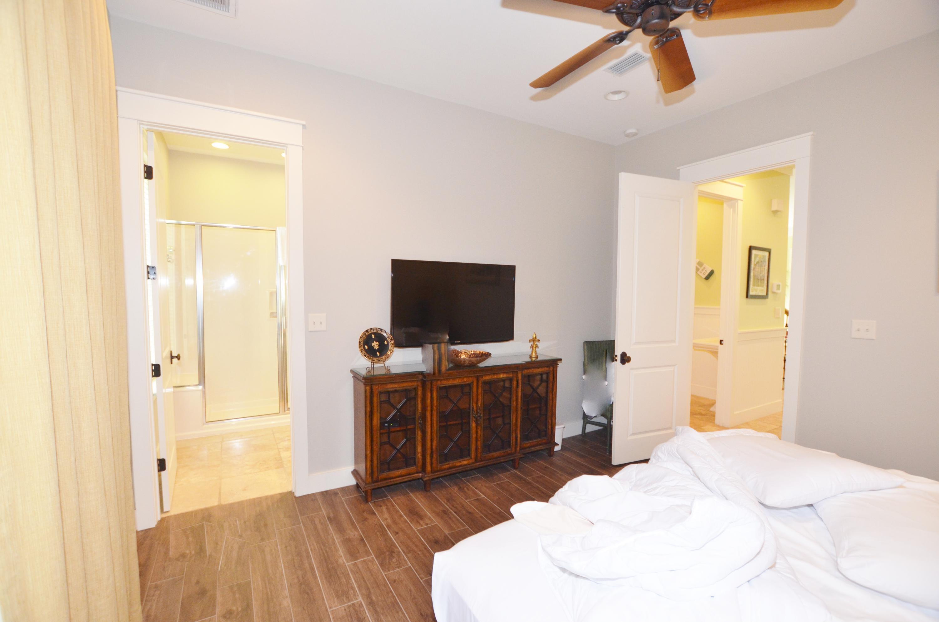 BUNGALOS AT SANDESTIN - Residential Lease