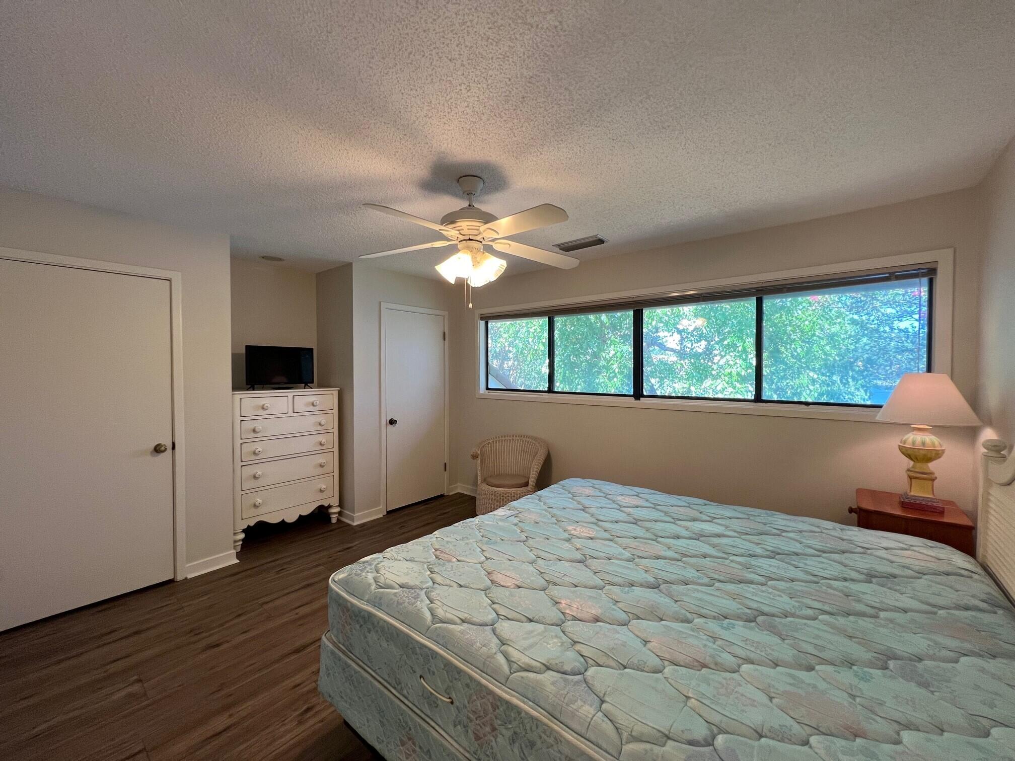 BEACHWALK VILLAS PH 04 - Residential Lease