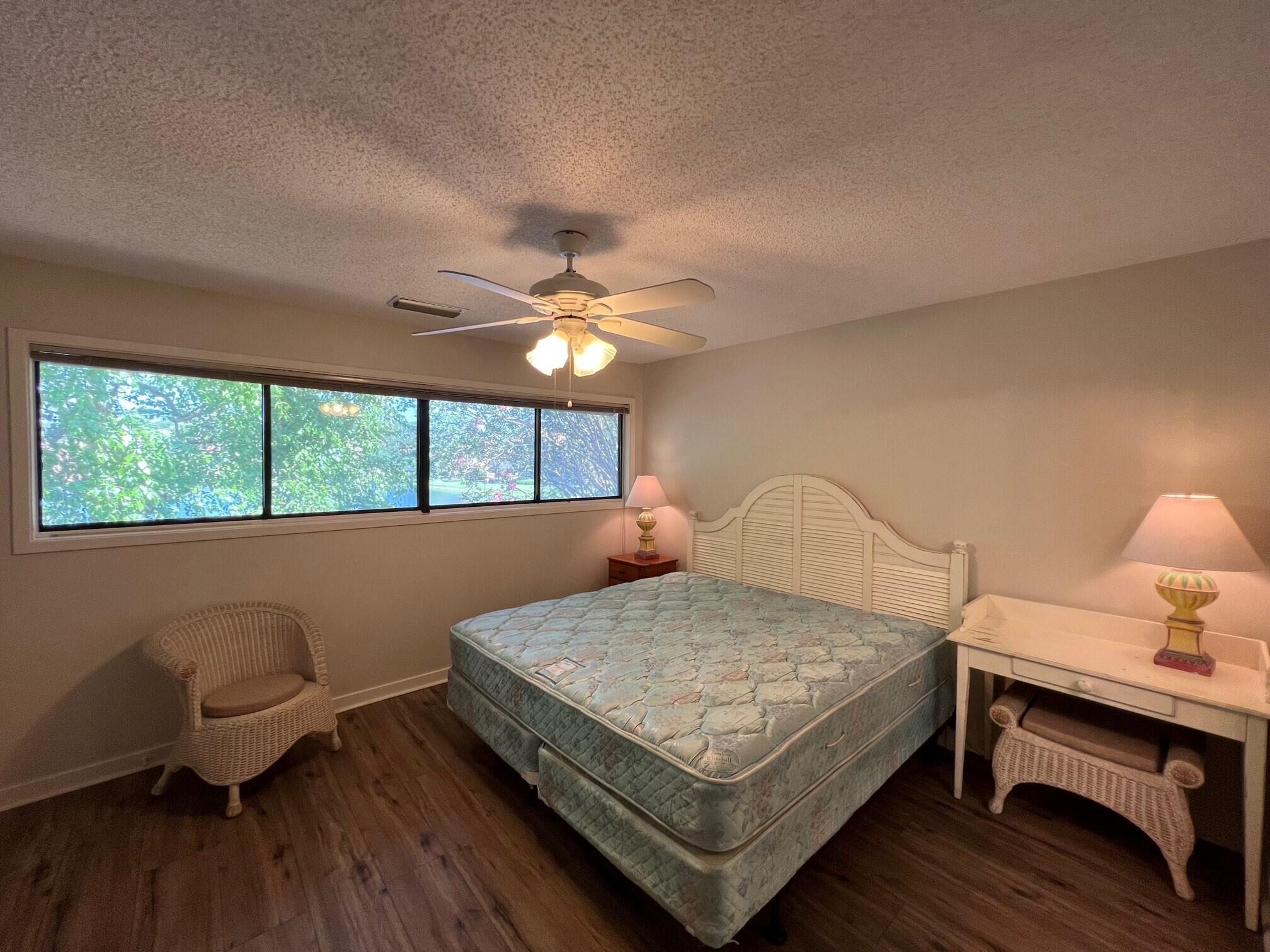 BEACHWALK VILLAS PH 04 - Residential Lease