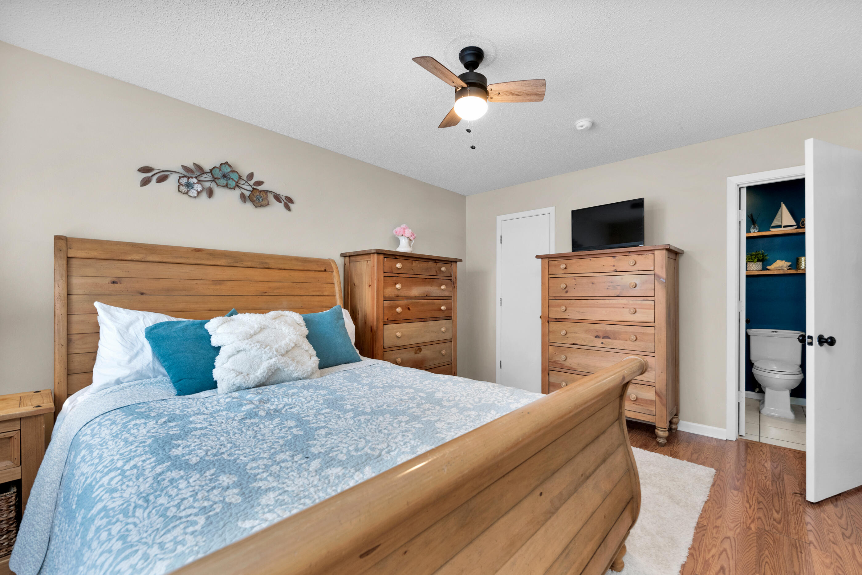 CEDAR RIDGE PH 10 - Residential