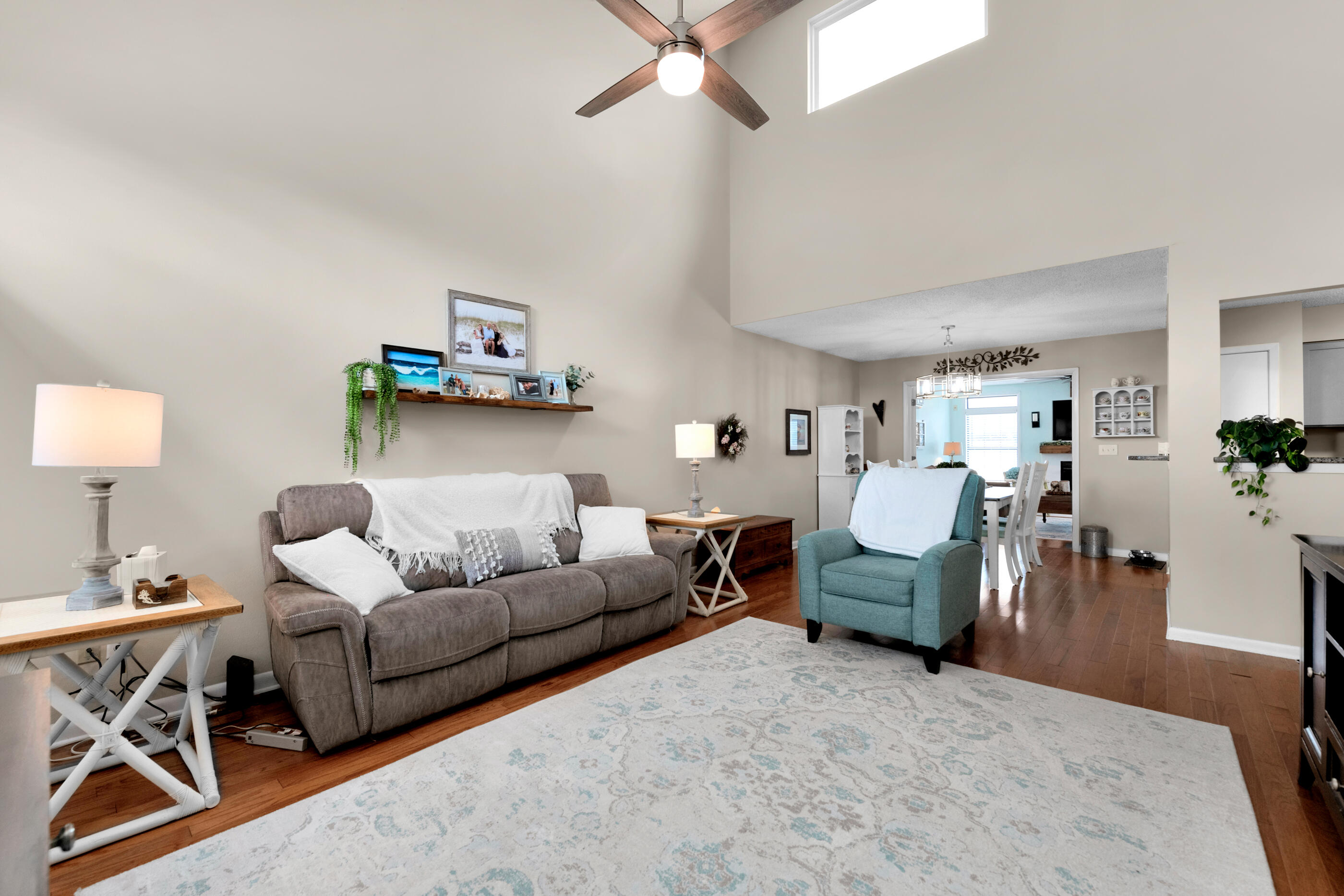 CEDAR RIDGE PH 10 - Residential