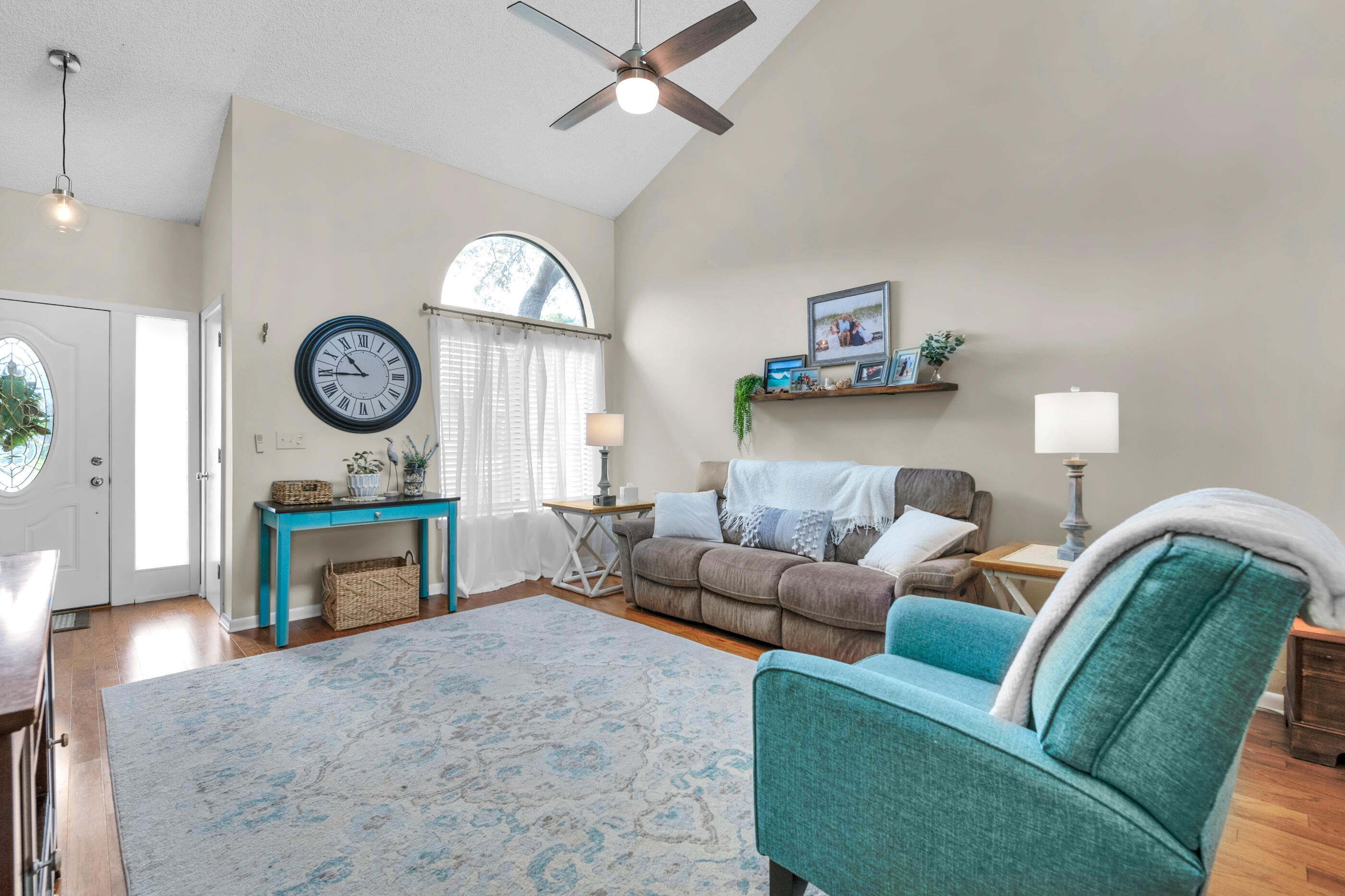 CEDAR RIDGE PH 10 - Residential