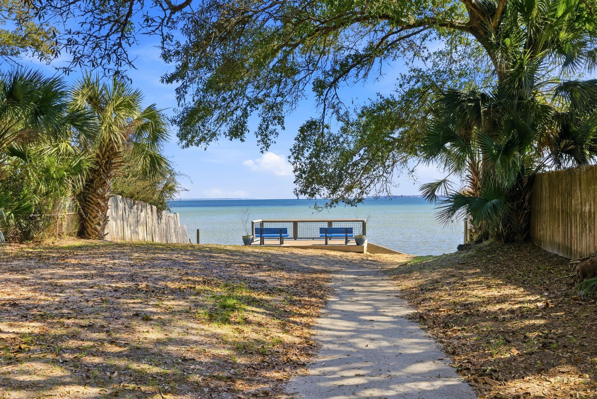 VILLA RUSS PARK - Residential