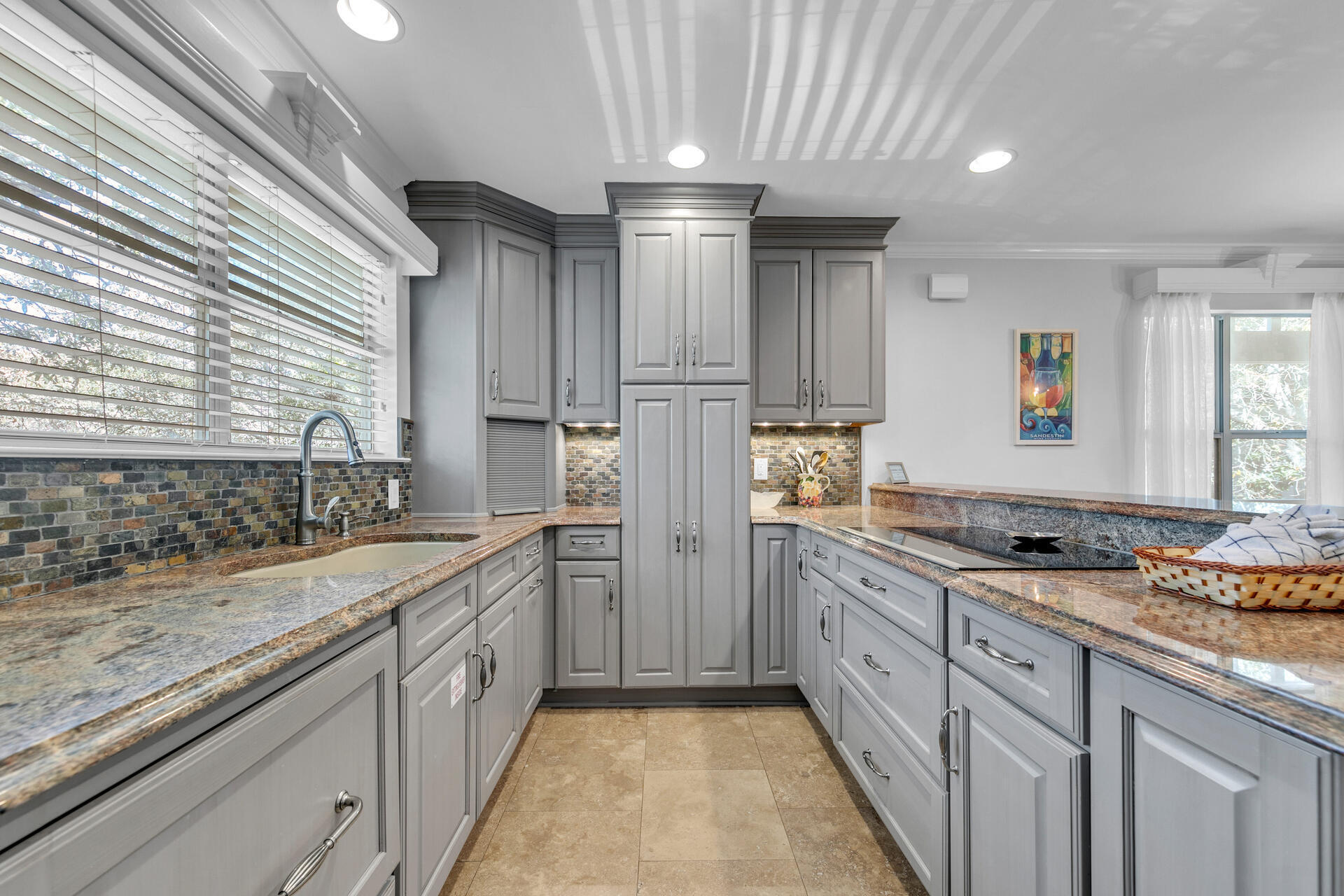 HIDDEN DUNES BEACH COTTAGES - Residential