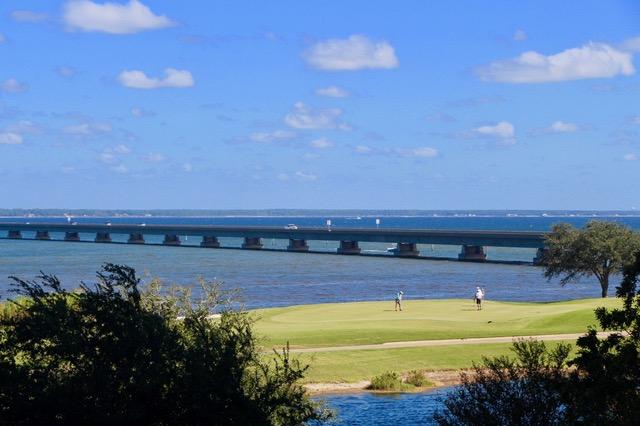 ONE WATER PLACE - Residential