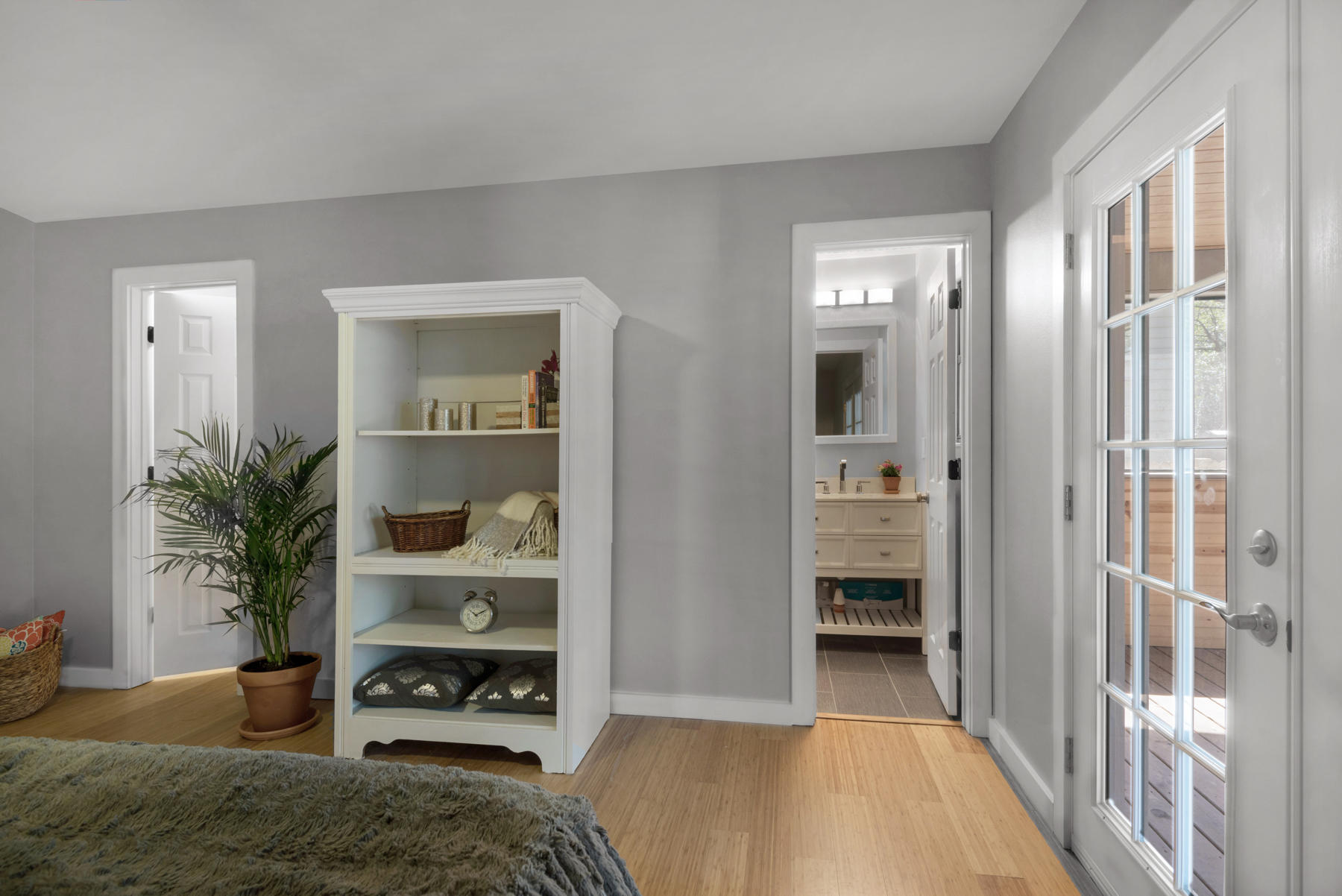 LIVE OAK SHORES - Residential