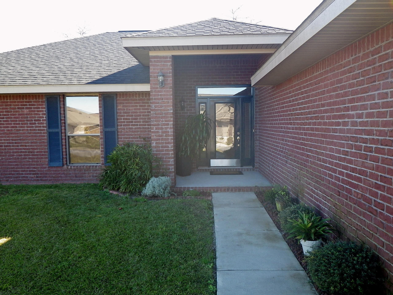BAY PINES - Residential Lease