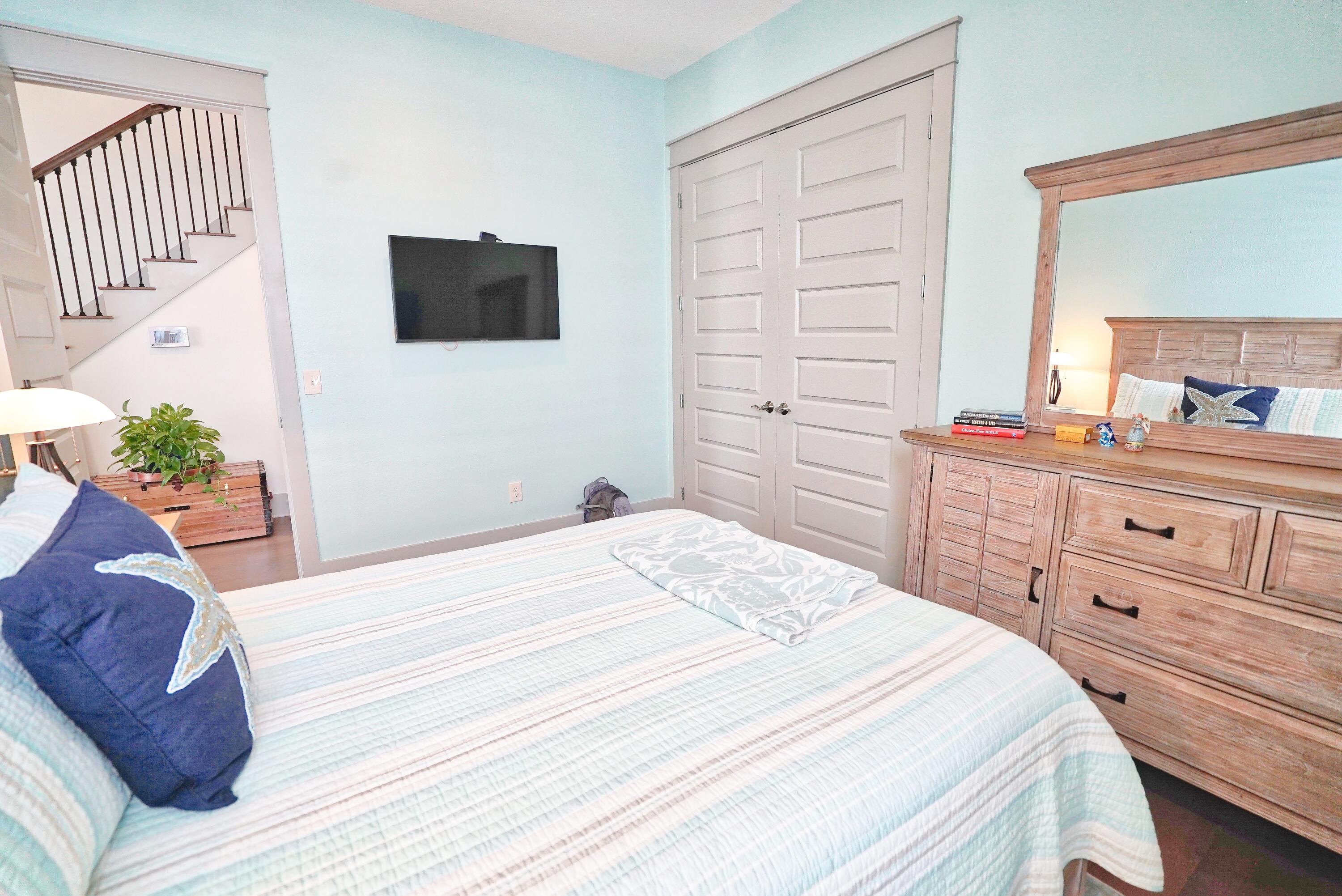 HIGHLAND PARKS - Residential