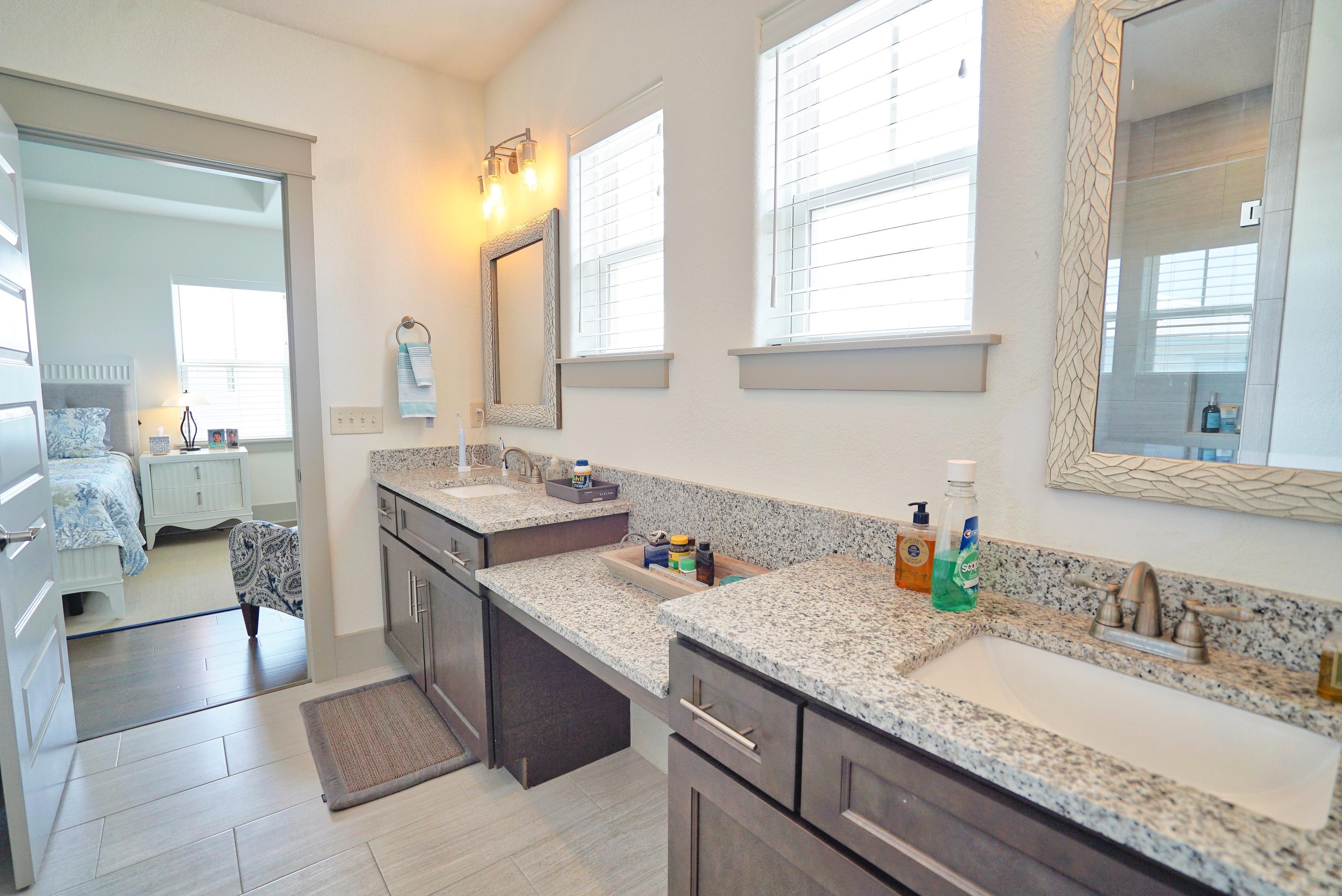 HIGHLAND PARKS - Residential