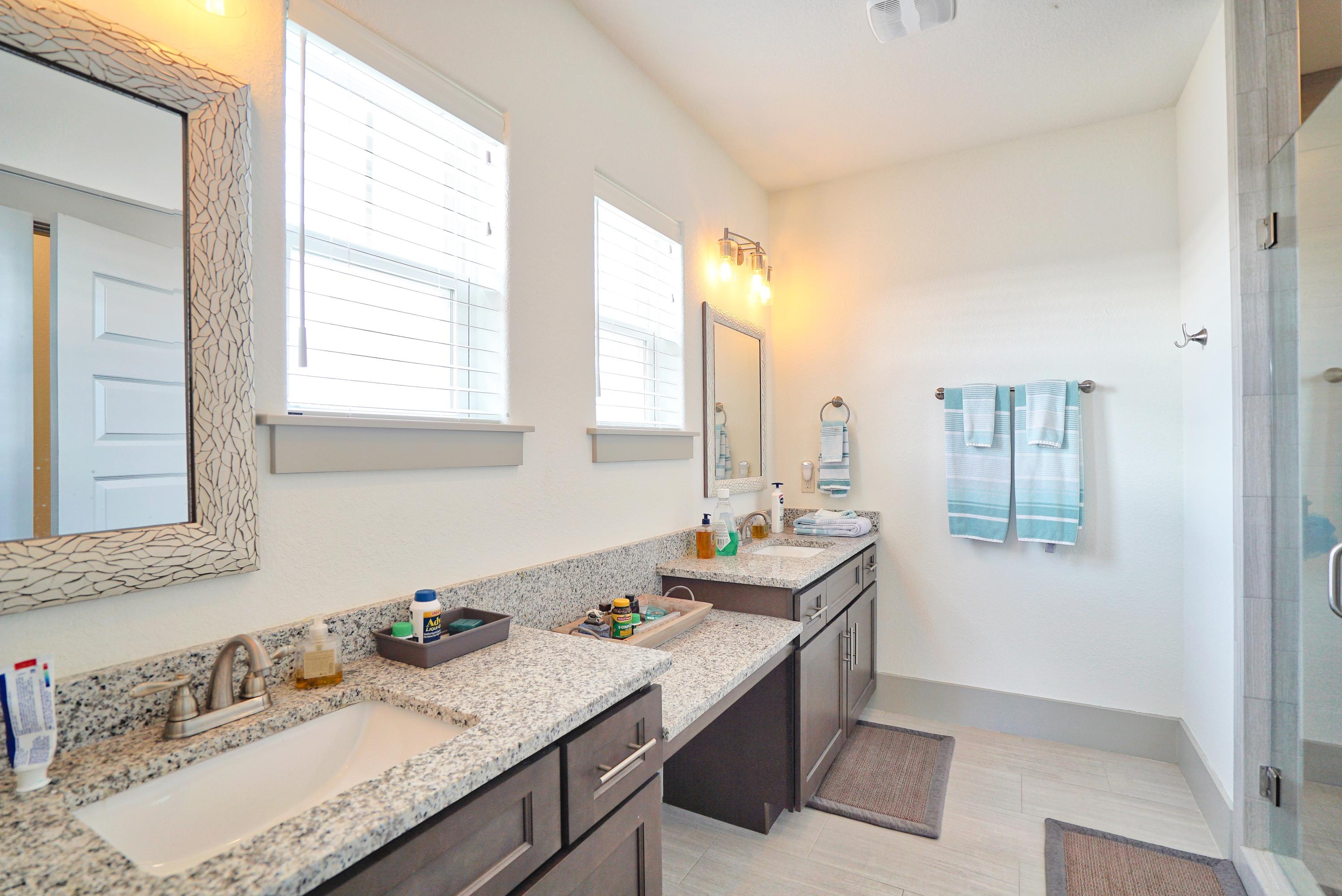 HIGHLAND PARKS - Residential