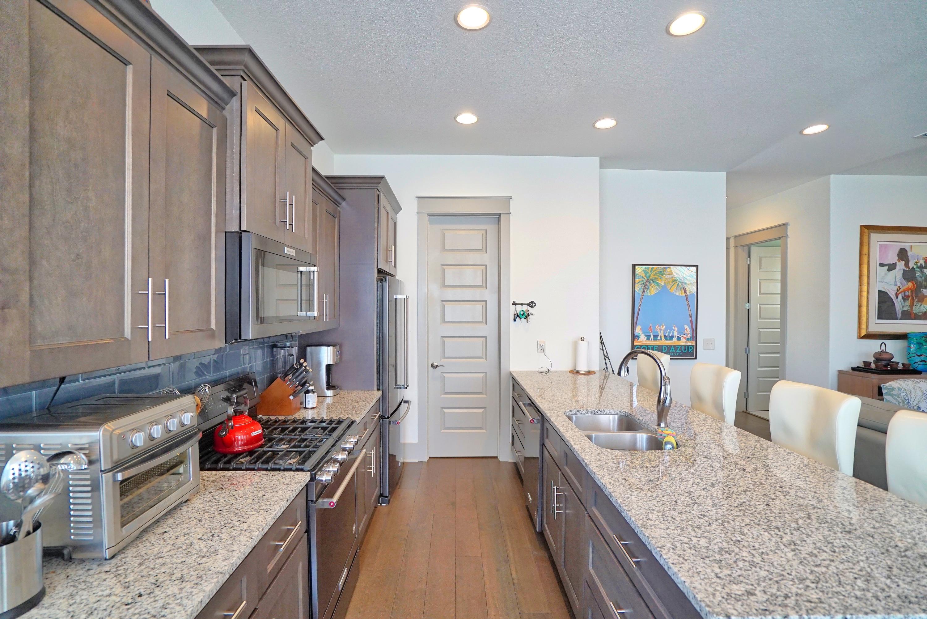 HIGHLAND PARKS - Residential