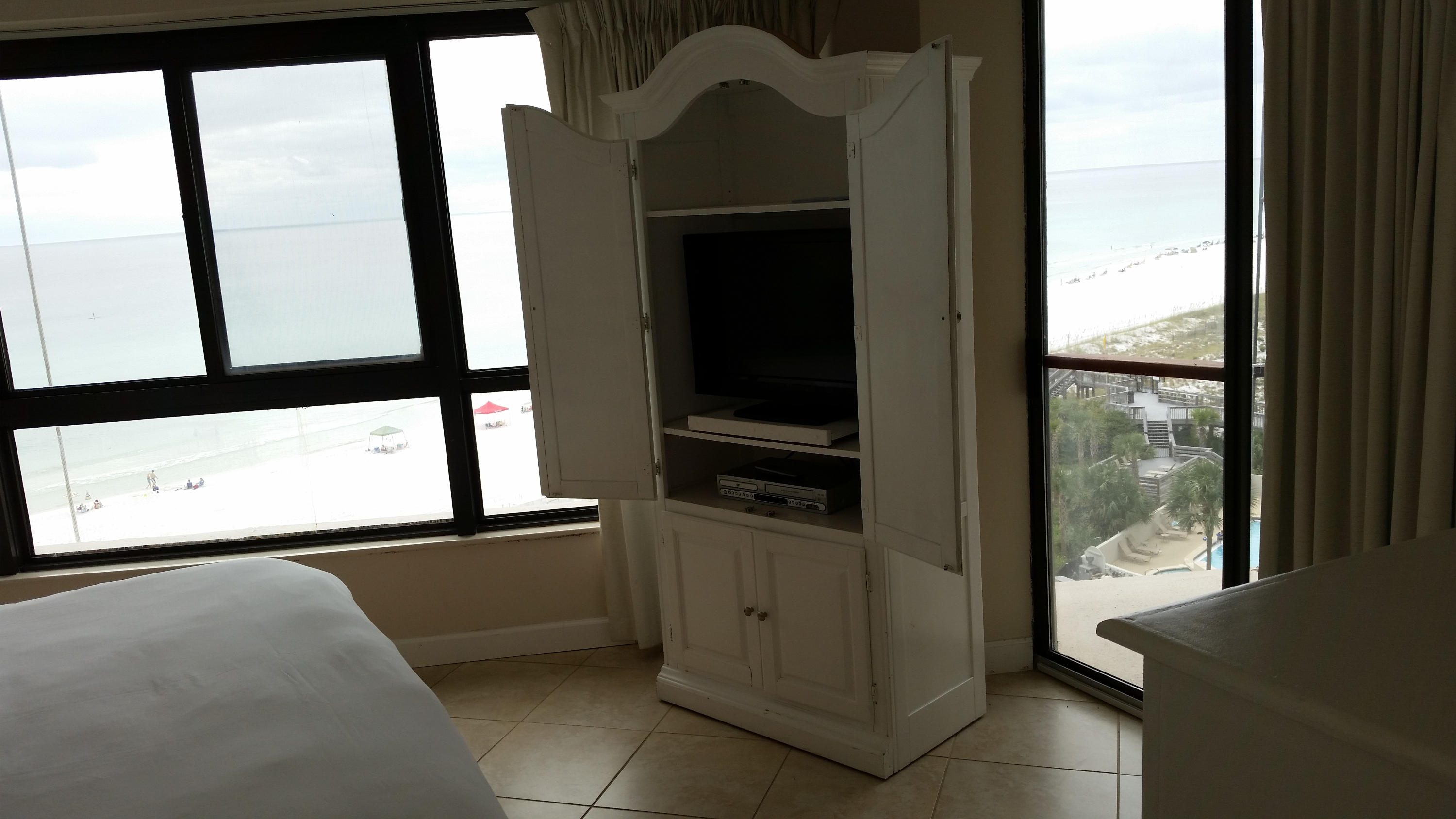 BEACHSIDE 2 CONDO - Residential