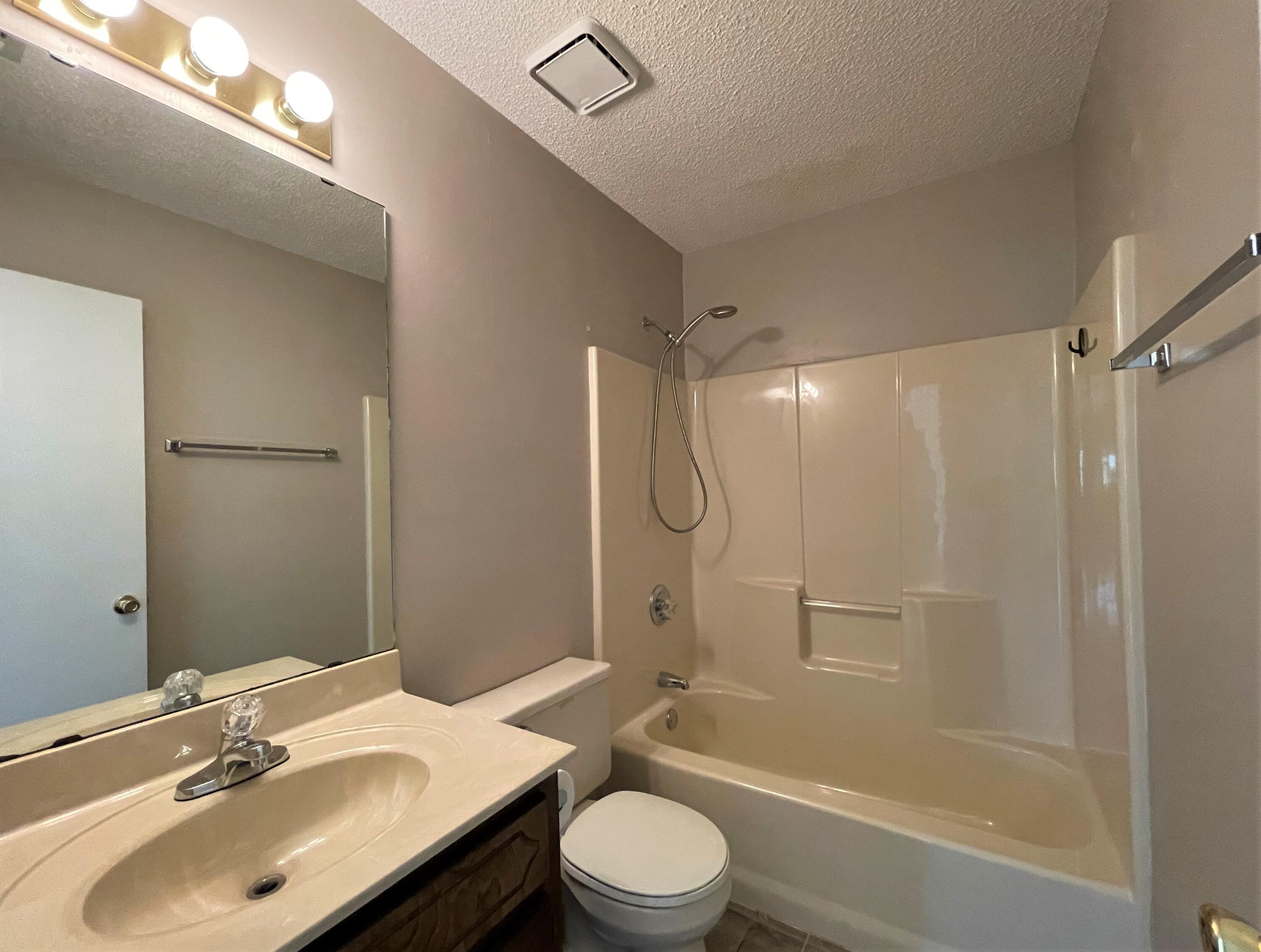 NORTHVIEW ESTATES - Residential