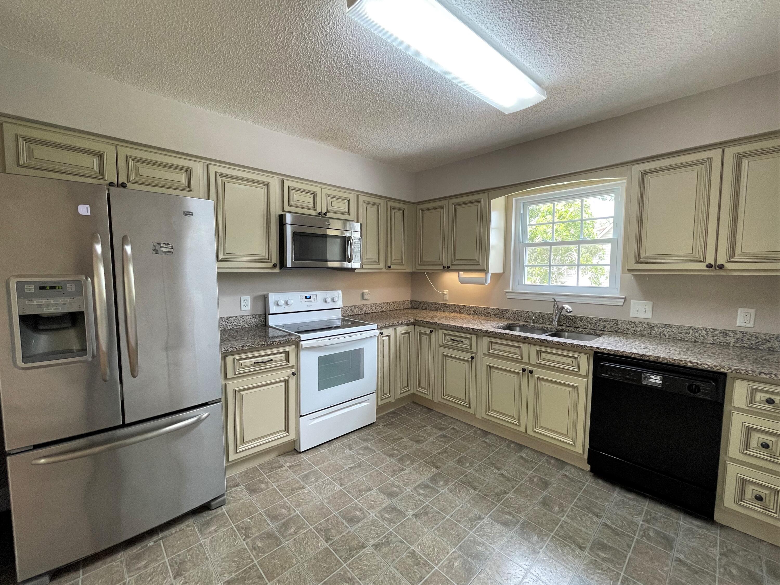 NORTHVIEW ESTATES - Residential