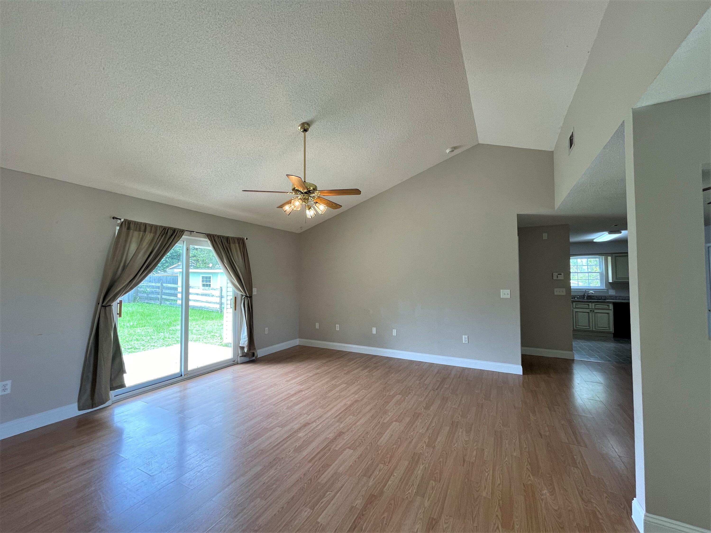 NORTHVIEW ESTATES - Residential