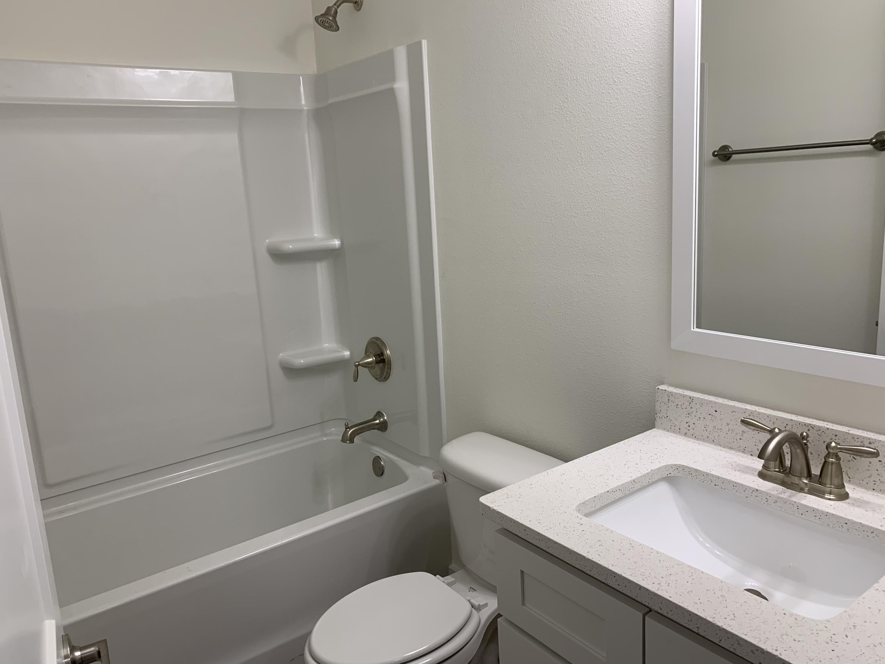 VERANDAS AT FREEPORT - Residential Lease