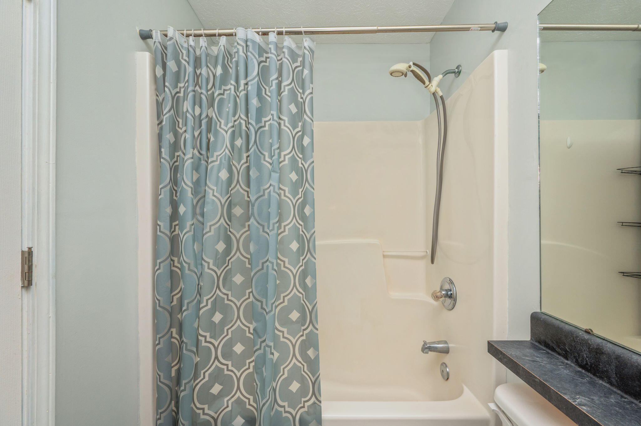 KINGS LAKE ESTATE - Residential Lease