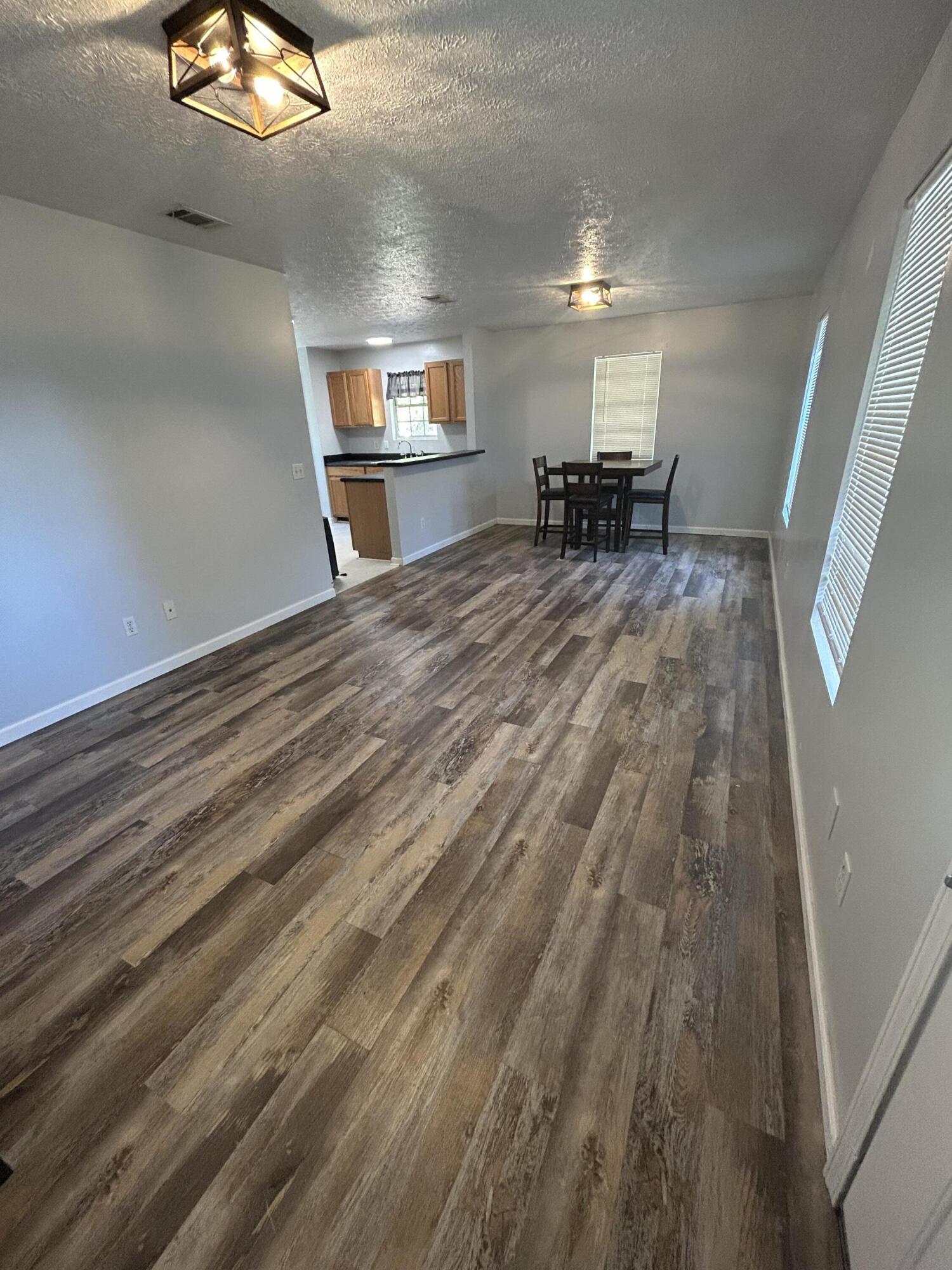 KINGS LAKE ESTATE - Residential Lease