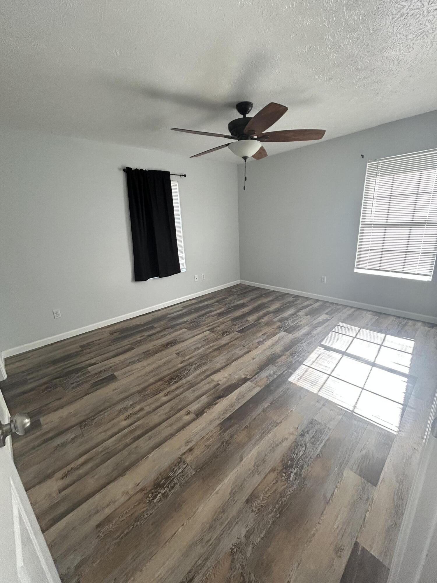 KINGS LAKE ESTATE - Residential Lease