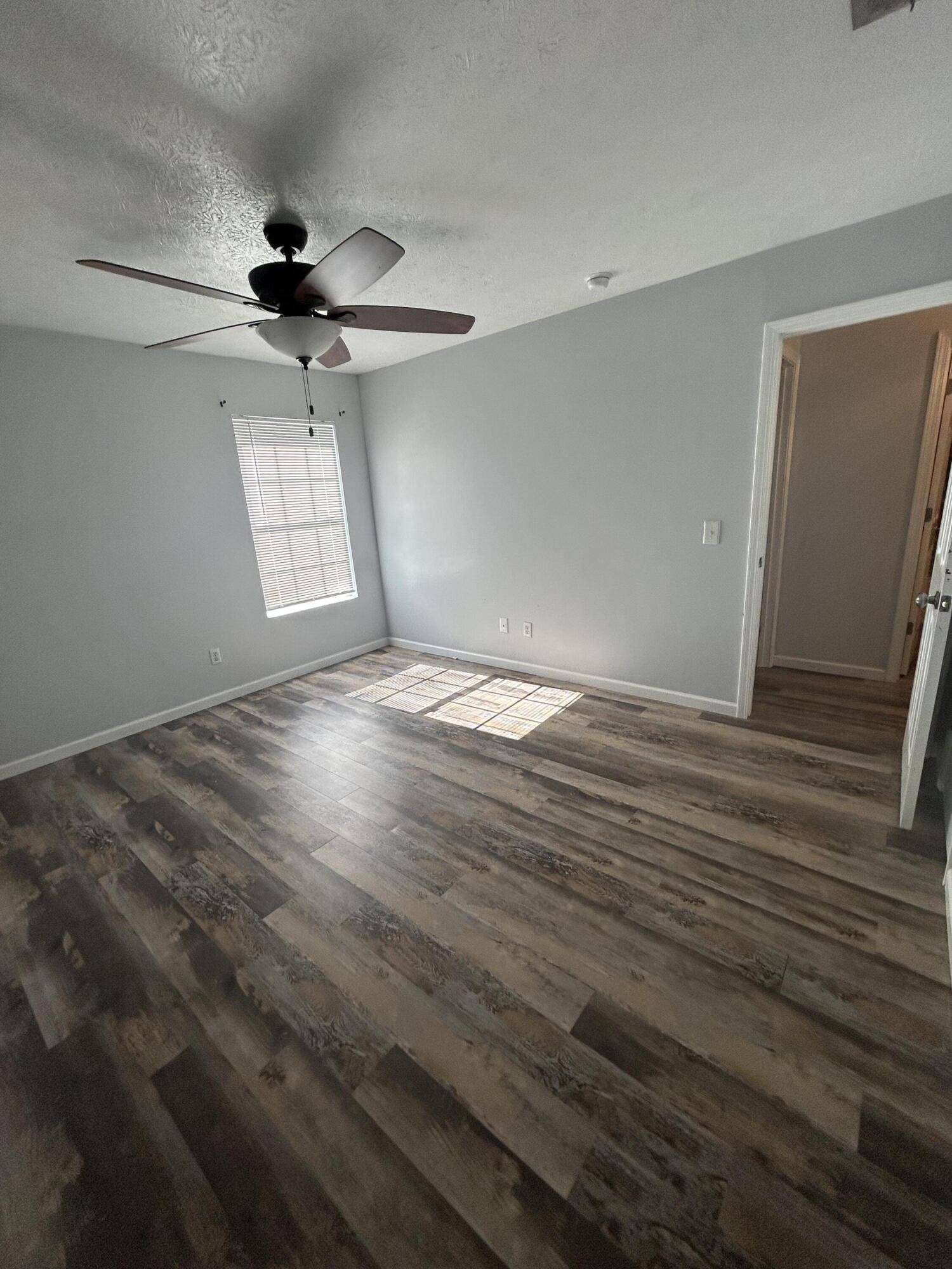 KINGS LAKE ESTATE - Residential Lease