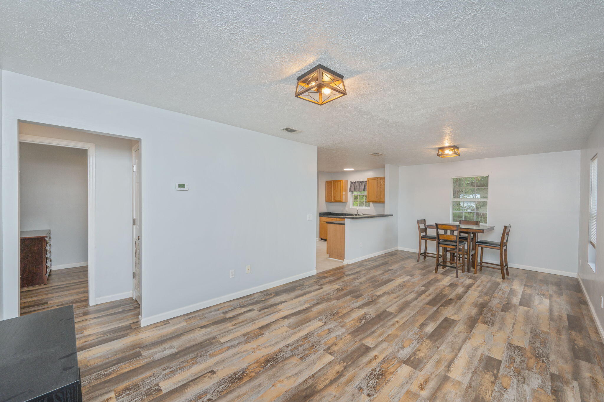 KINGS LAKE ESTATE - Residential Lease