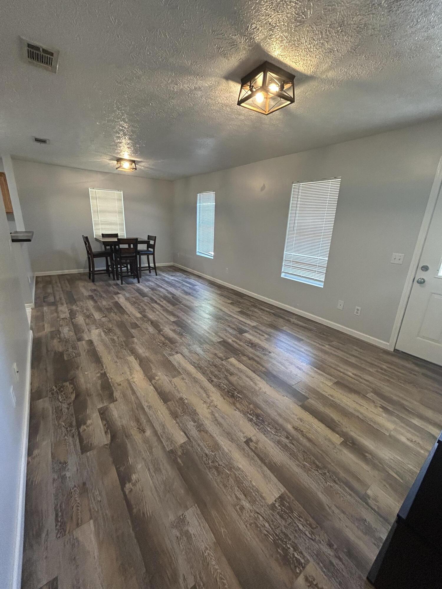 KINGS LAKE ESTATE - Residential Lease