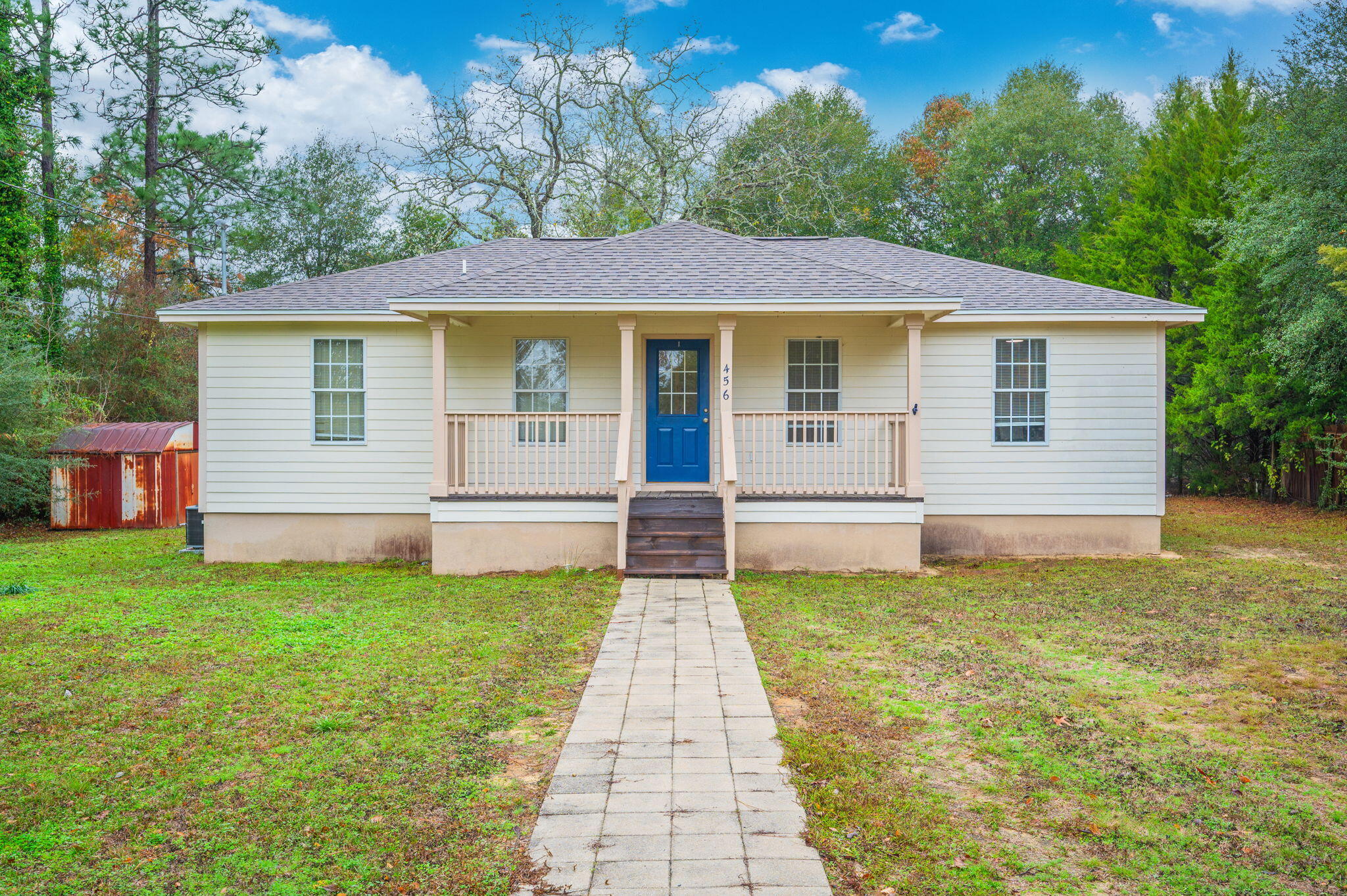 KINGS LAKE ESTATE - Residential Lease