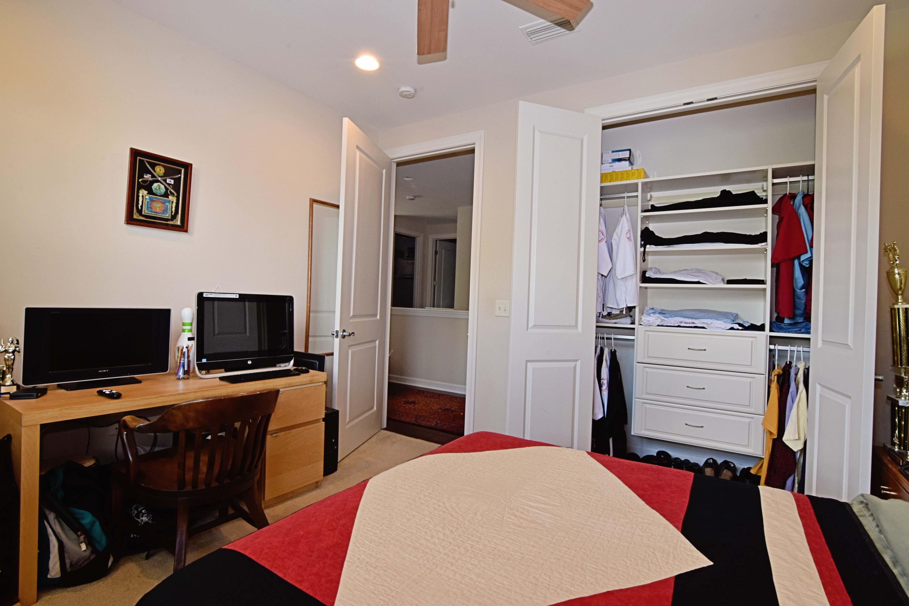 MARINA LANDING - Residential